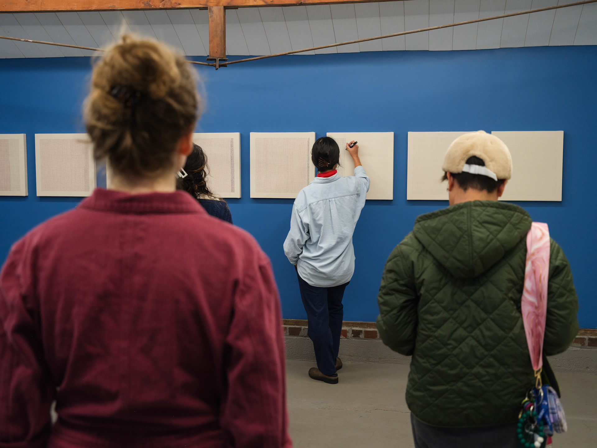 Guests arrived 5 hours into the piece. We had to start quite early so the piece would end during the hours of the reception.