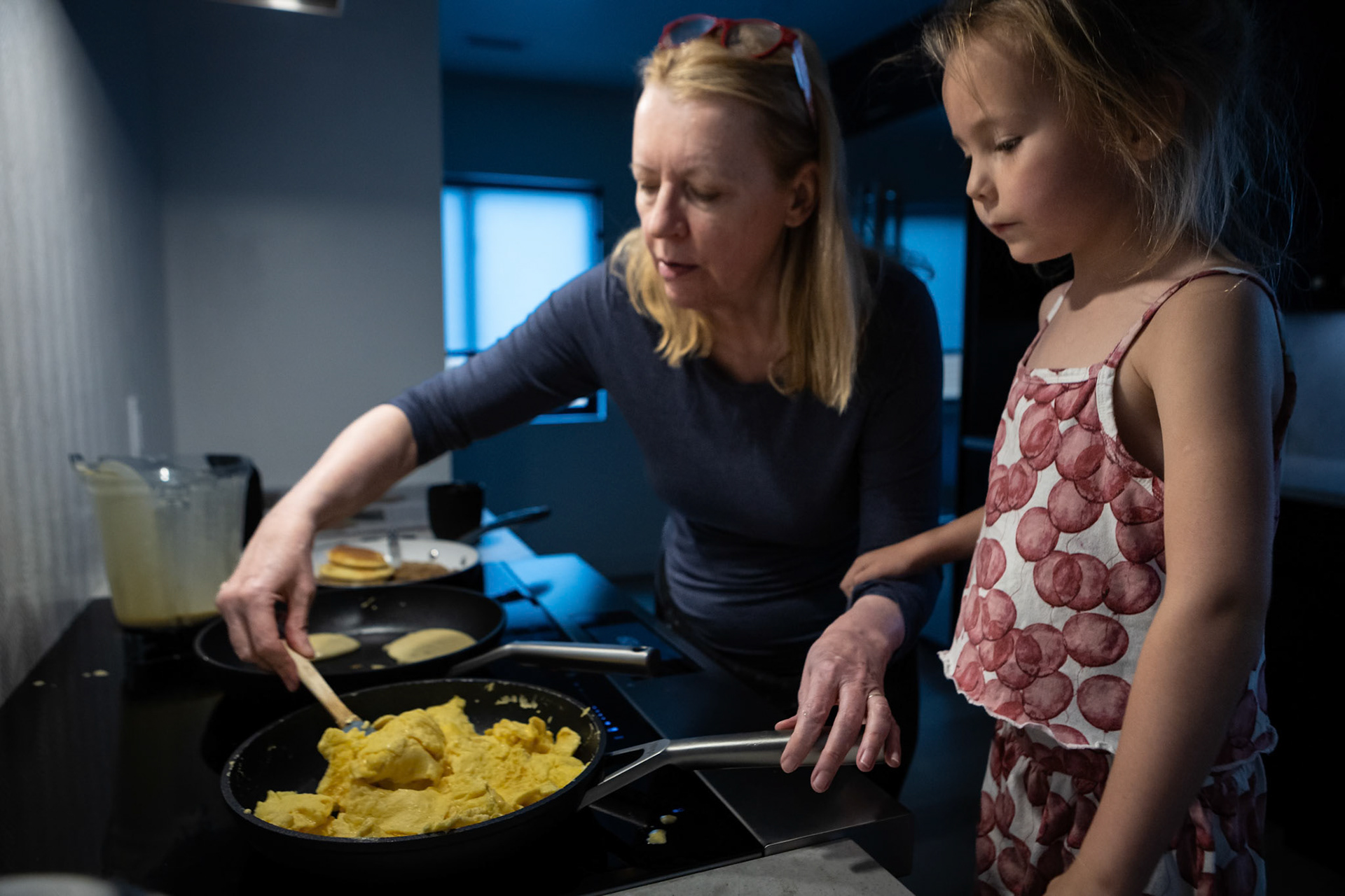 Whipping up an early-morning feast with Mimi