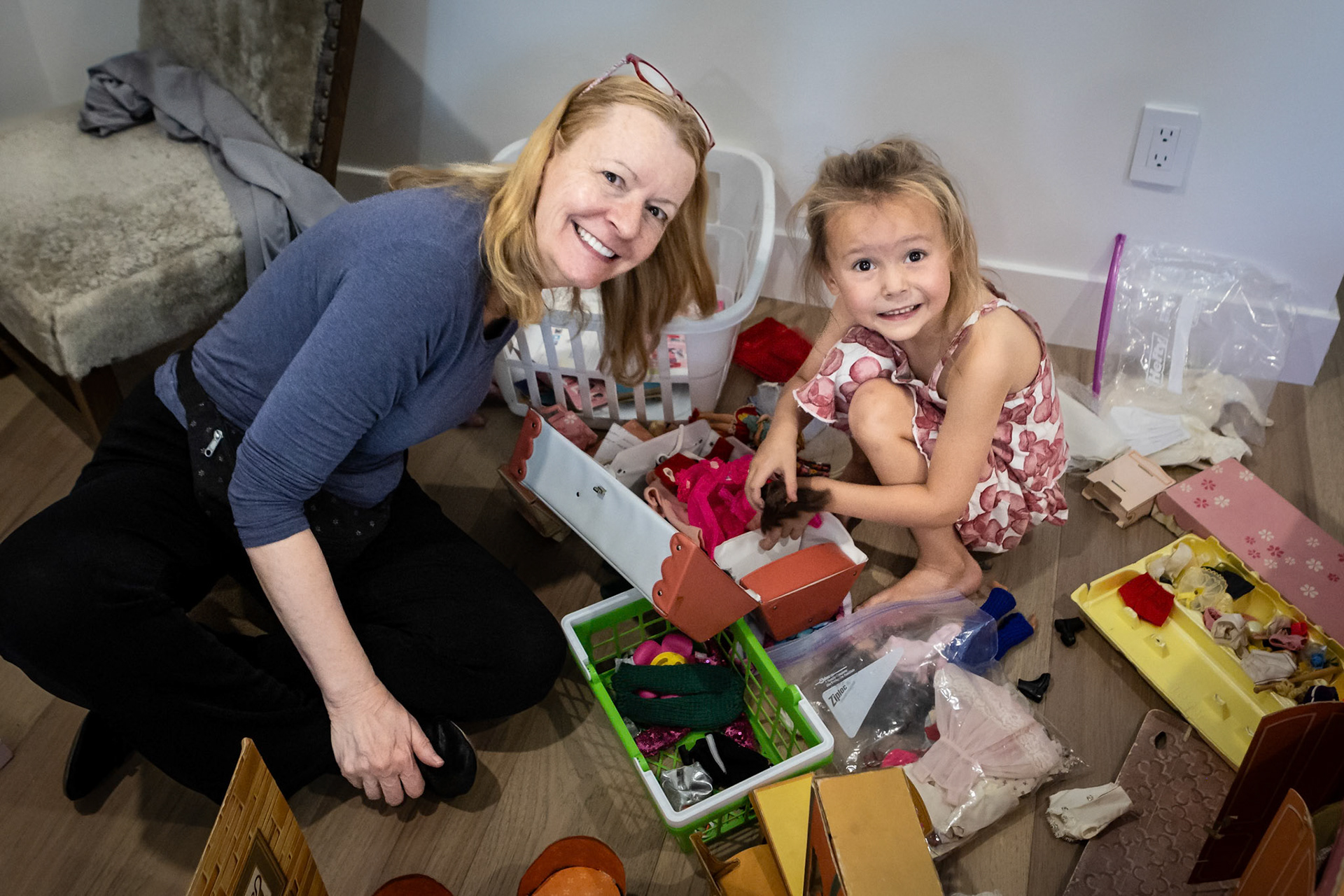 Playing in Barbie's Dream House with Mimi