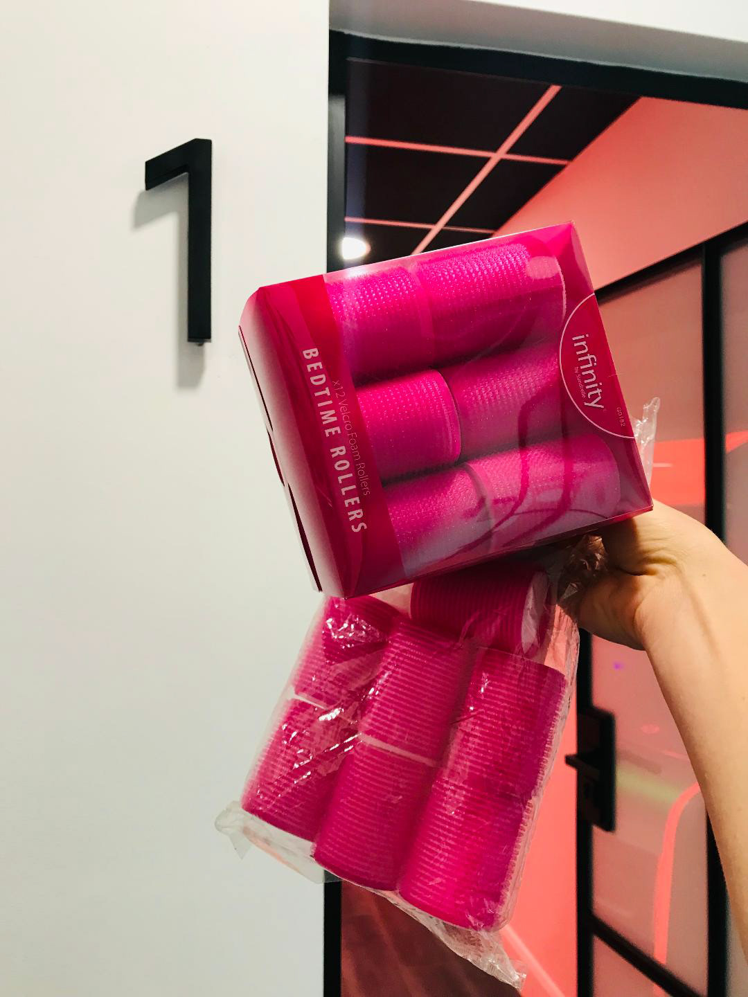 Hair Rollers, Sunroom 1