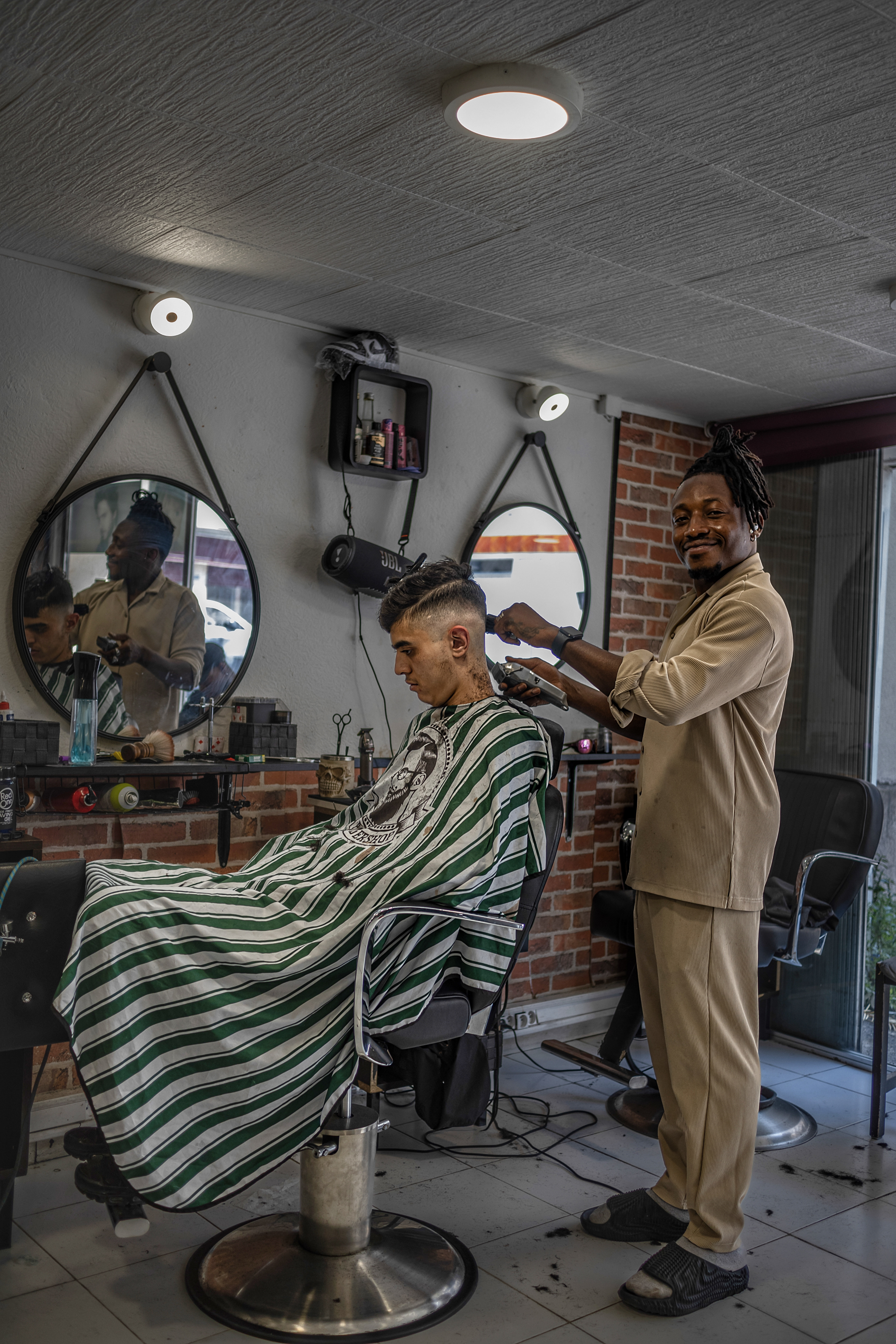 Coiffeur rue de Romainville 75019