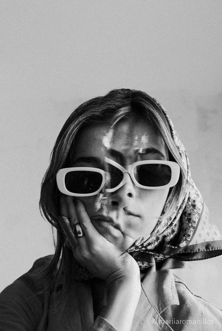 Inspired by Irving Penn. © María Romanillos. All rights reserved.