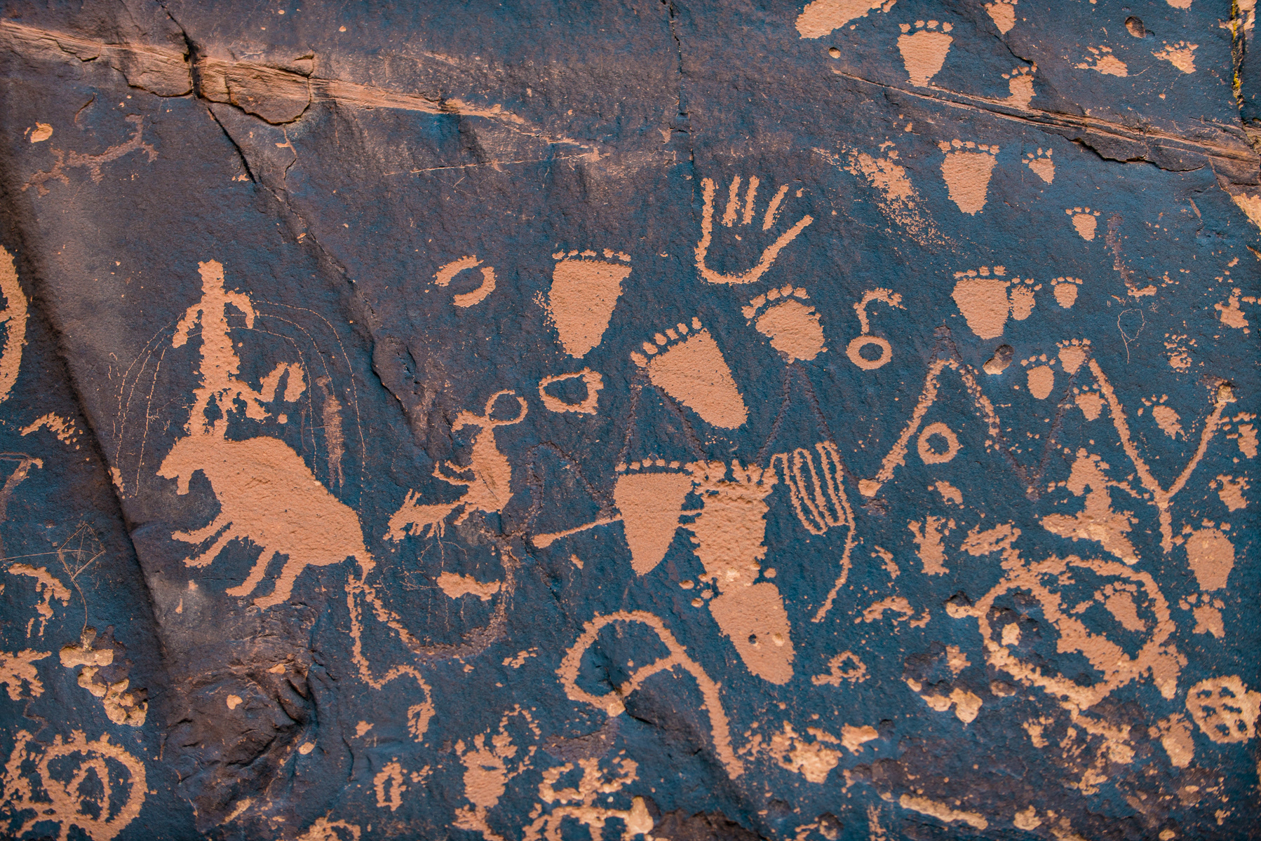 Newspaper Rock State Historical Monument, Monticello
