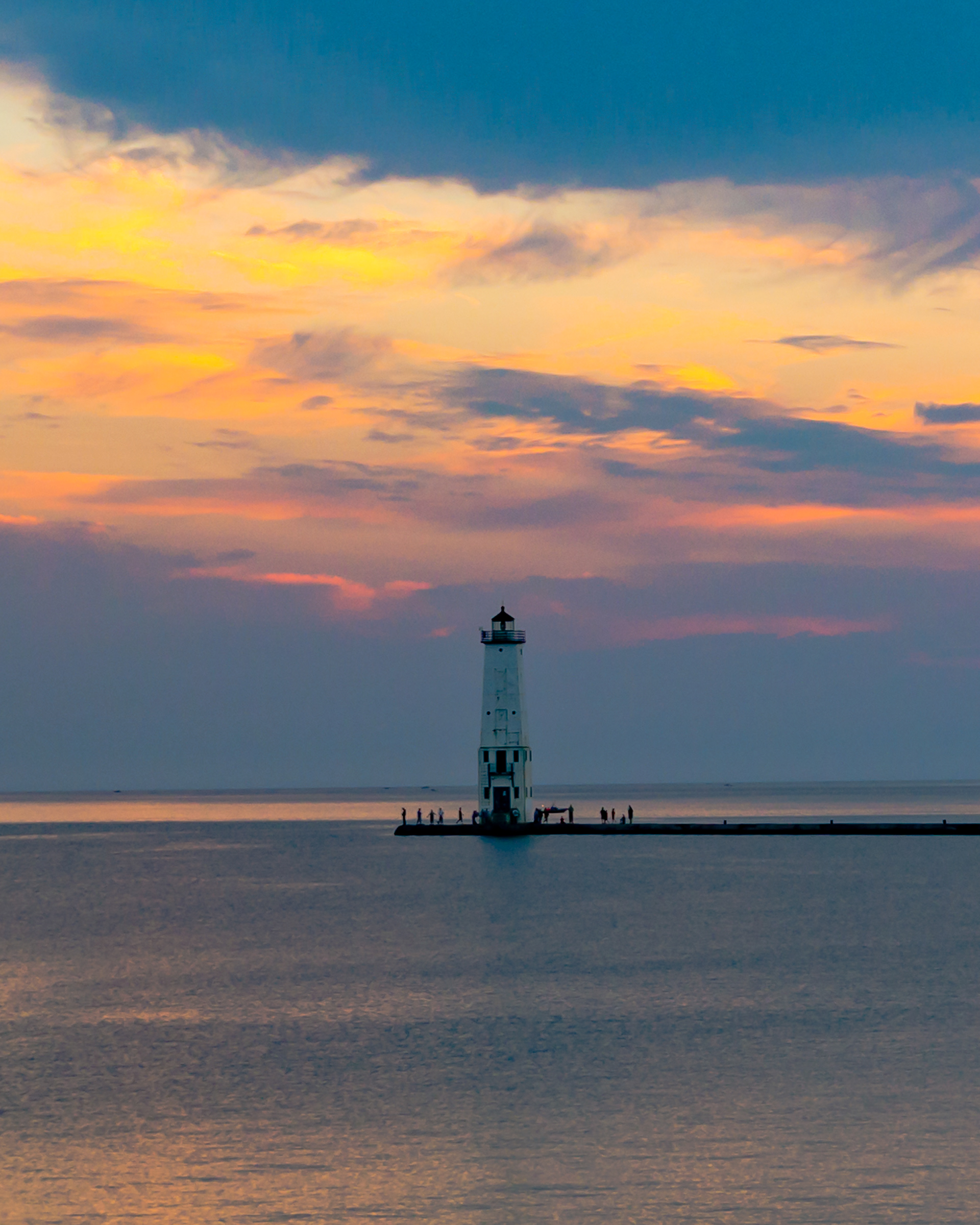 Frankfort North Breakwater Lighthouse, Frankfort