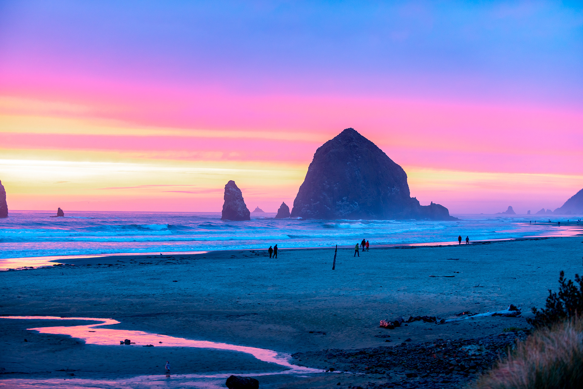 Haystack Rock, Cannon Beach 