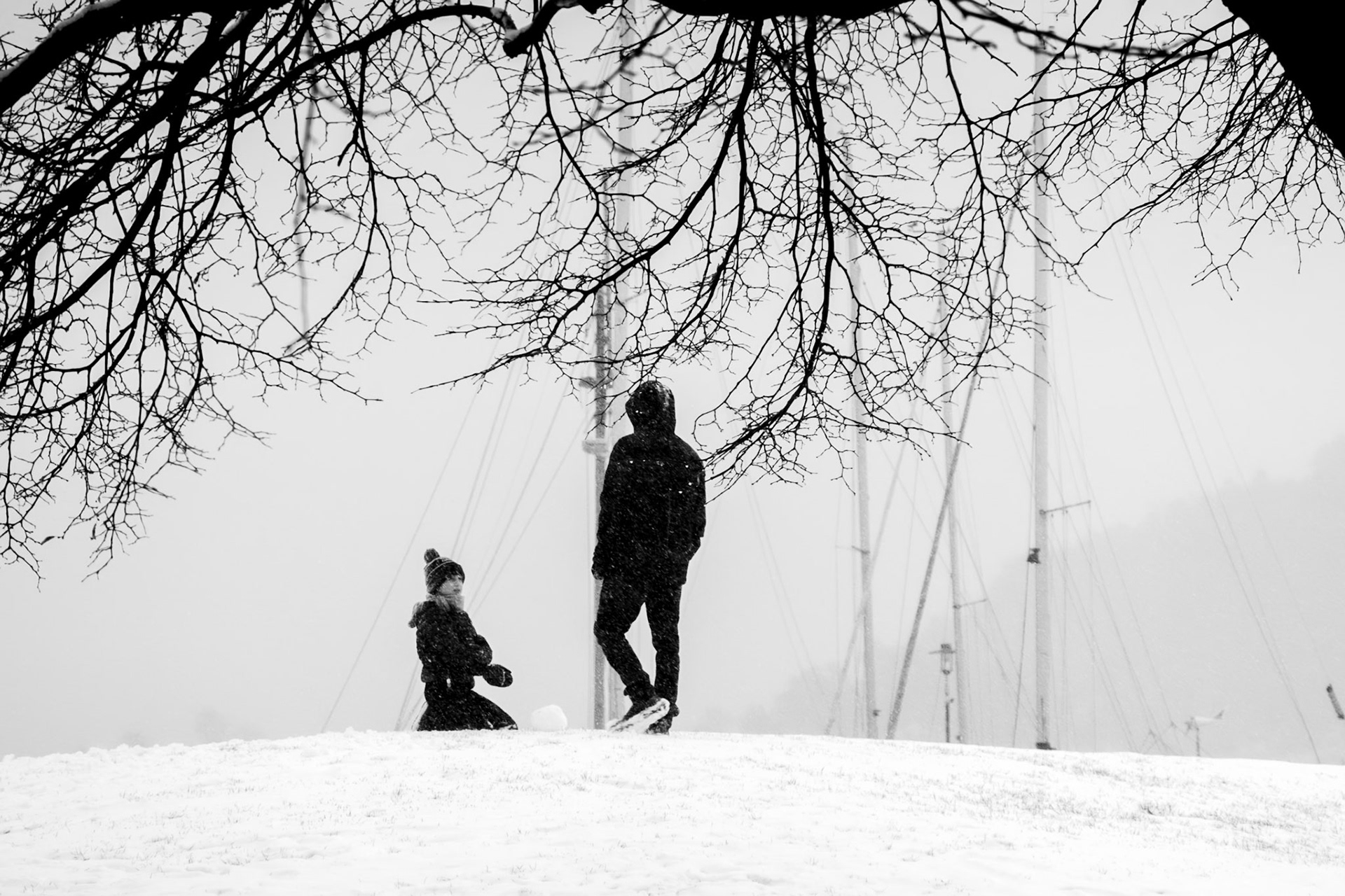 In this simple but poignant series, the small, intimate moments between a father and daughter are captured during the first snowfall of the year. The images tell a story of closeness, curiosity and childhood wonder - or parenthood thoughts and communication. | Kristiansand 2024
