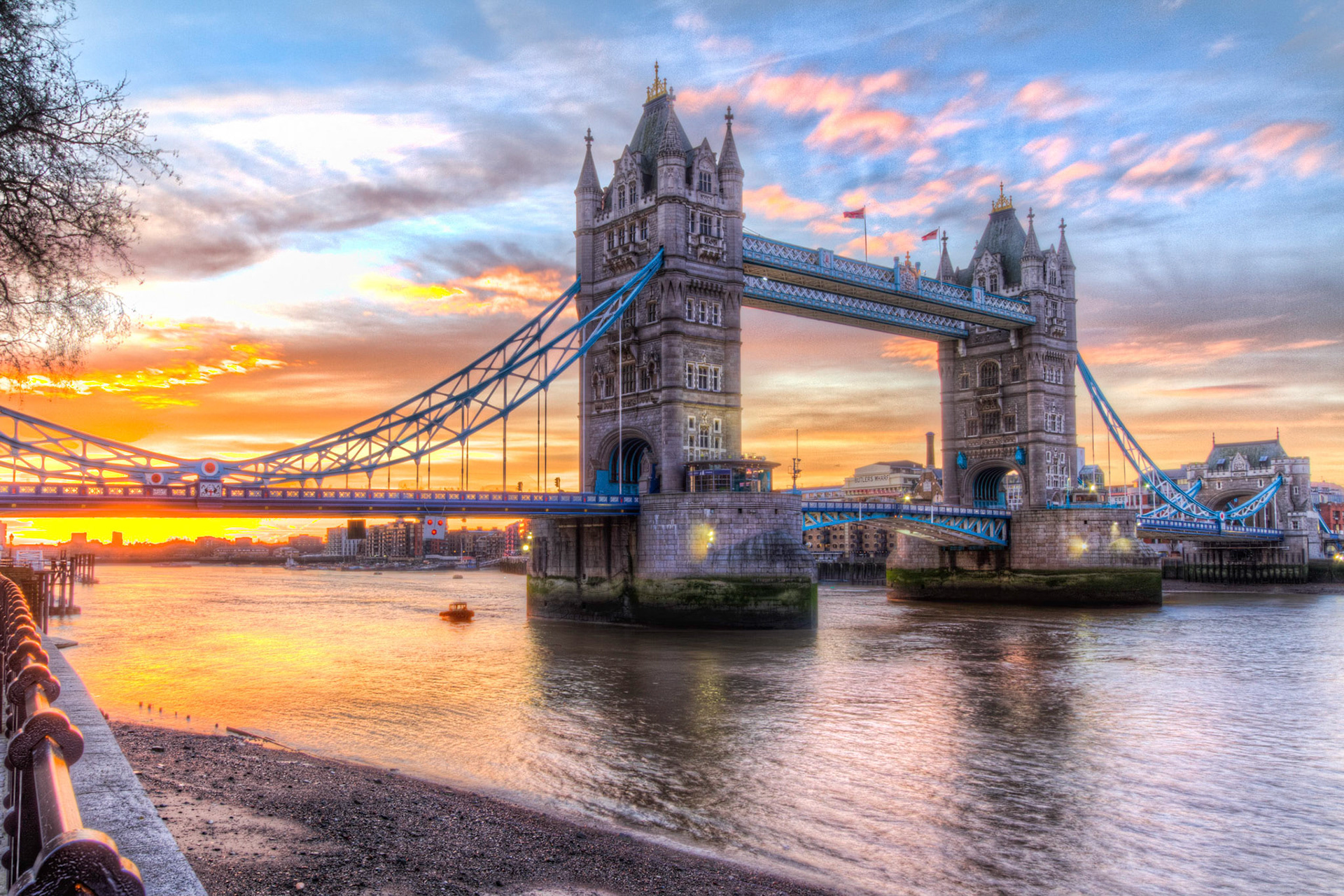 Dawn Over Tower Bridge (2012)