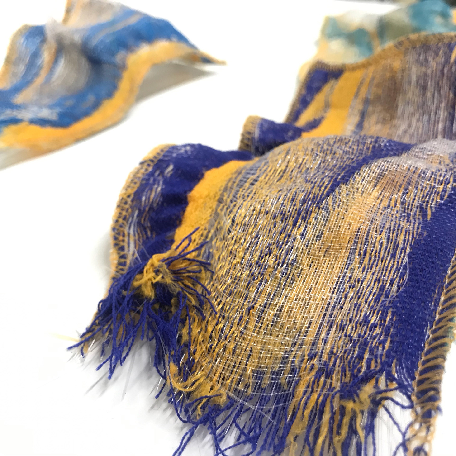 Mesh materials: weave sample