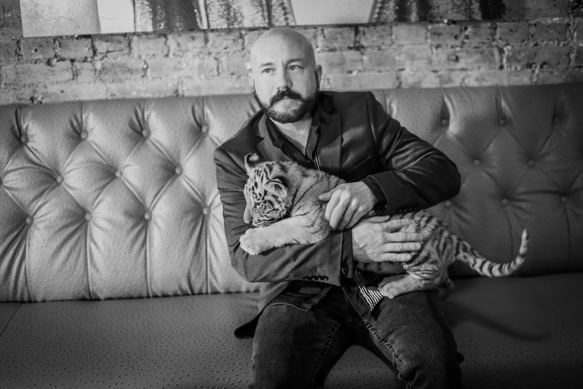 JT Barnett & tiger cub