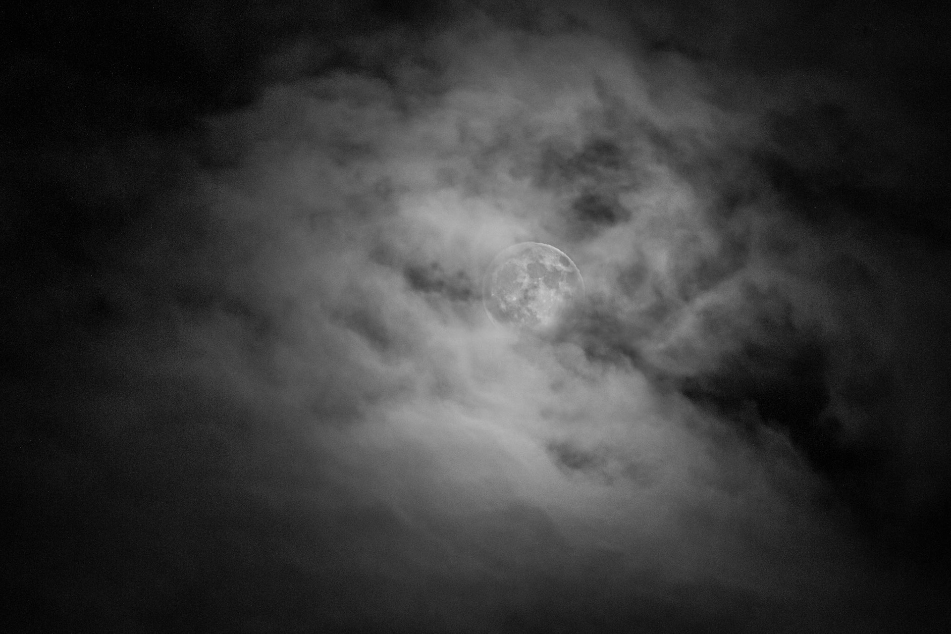 A composition from two photos of the November 2016 Super Moon