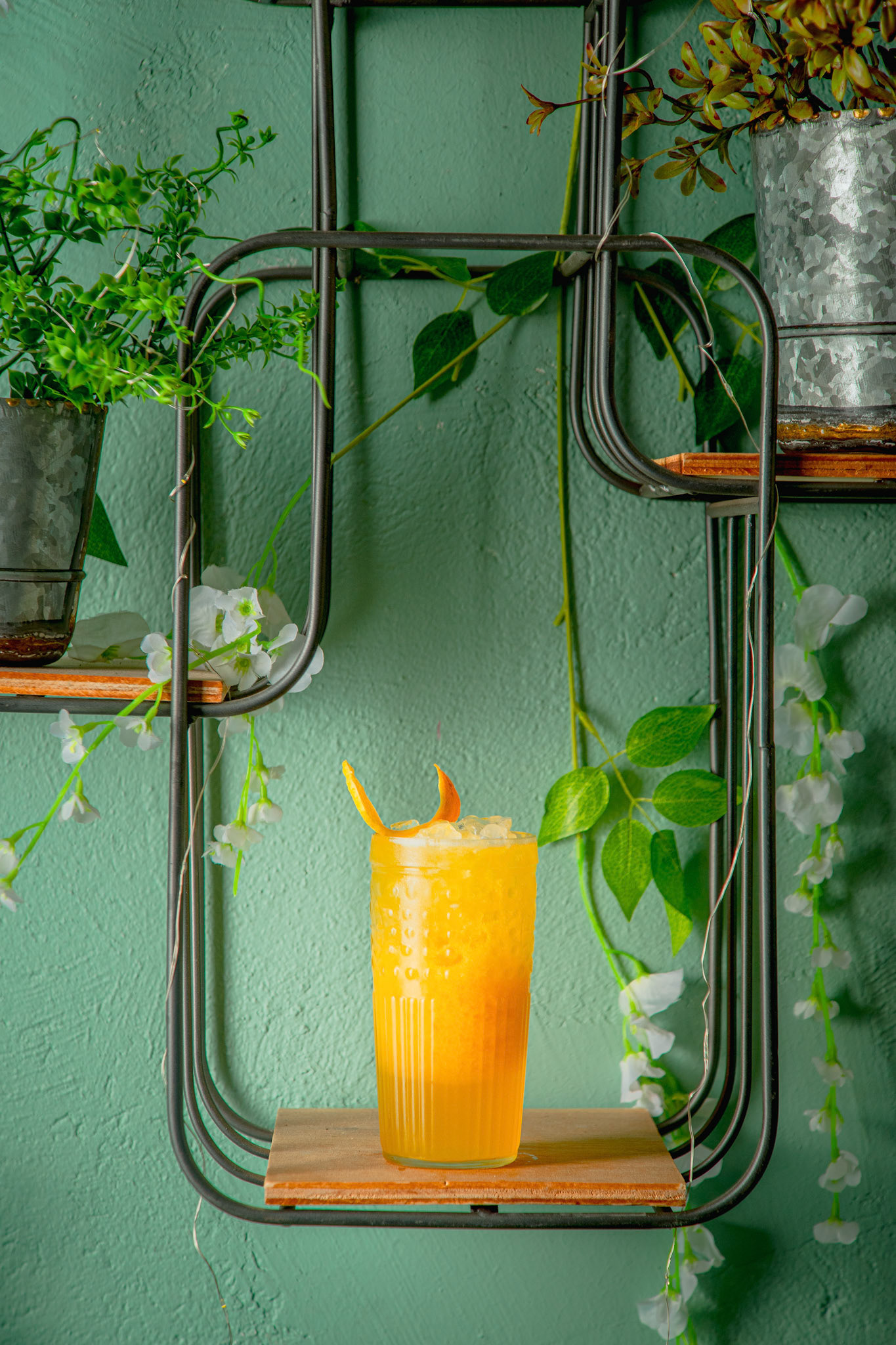 Coctel colorido en cantobar bilbao