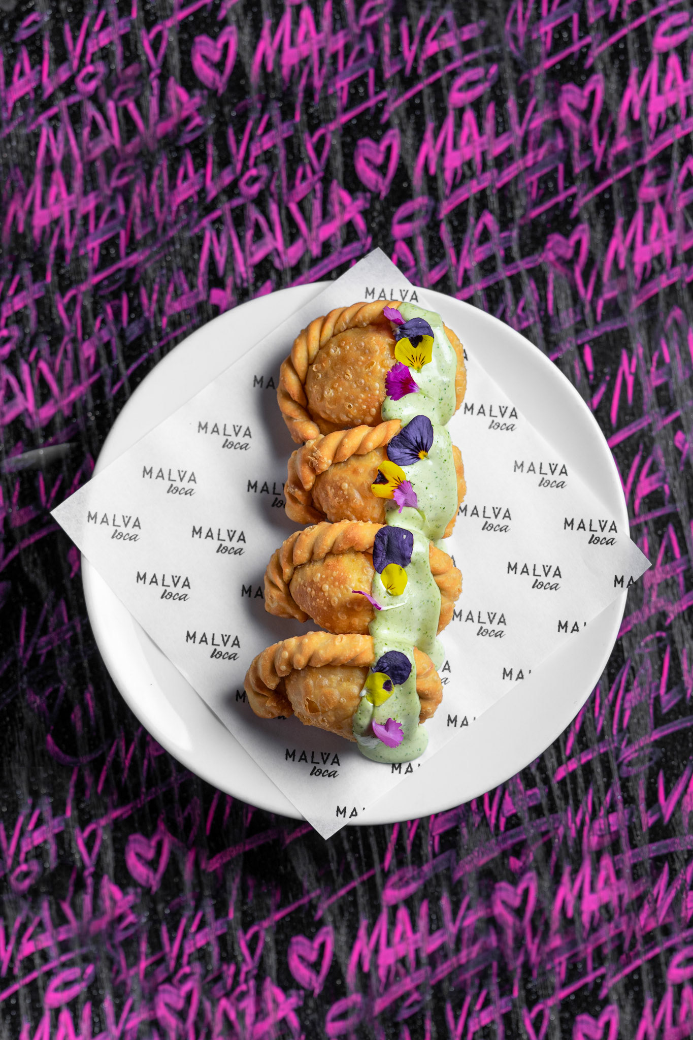 Empanadas de chupe de jaiba en Malva Loca