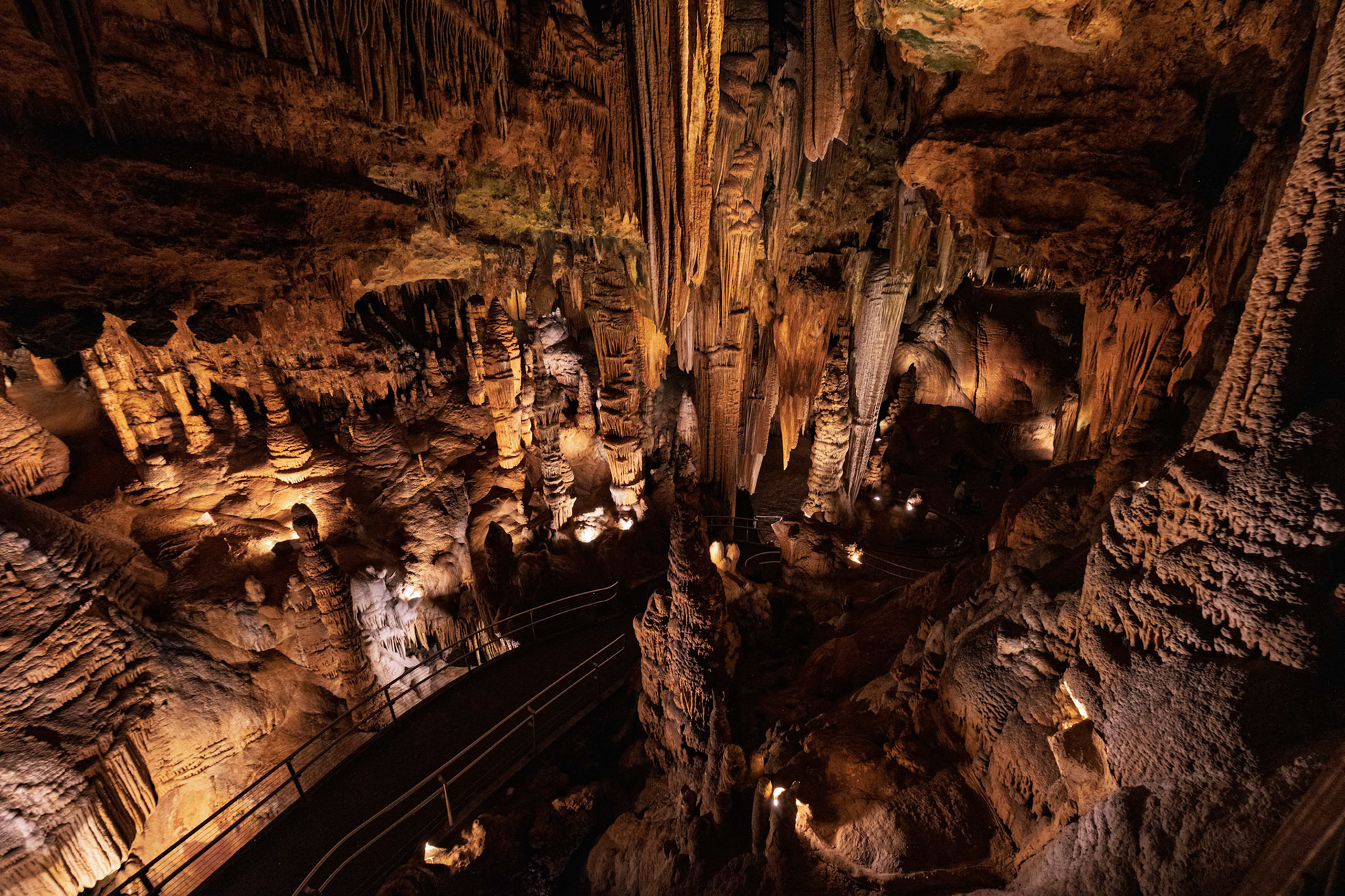 Luray Caverns
