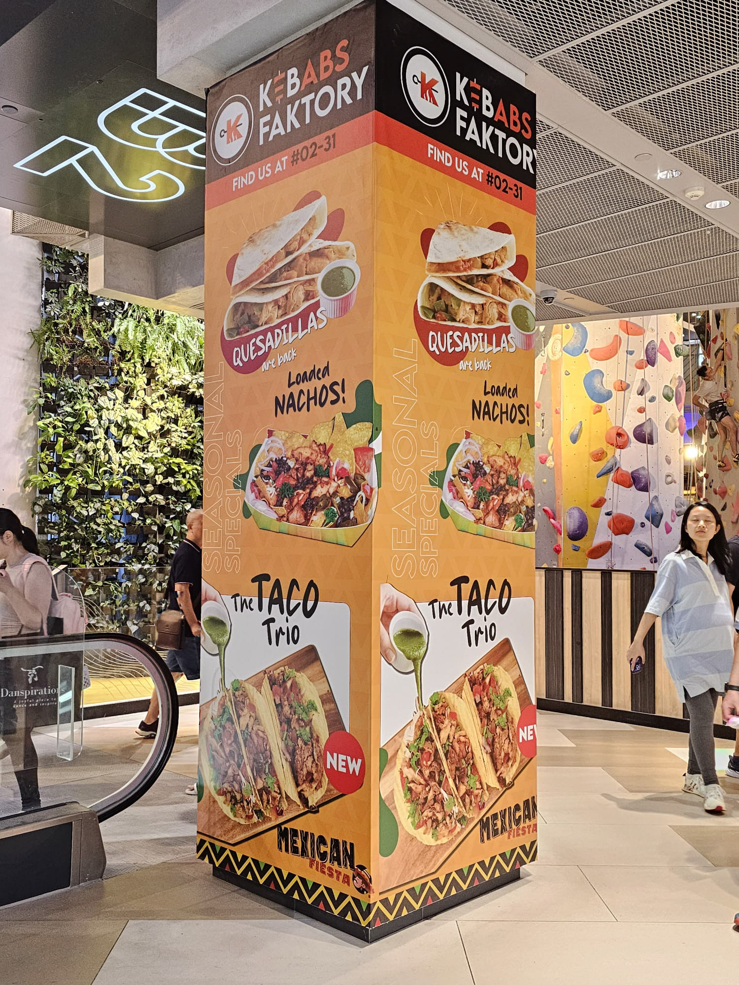 In-Mall Pillars