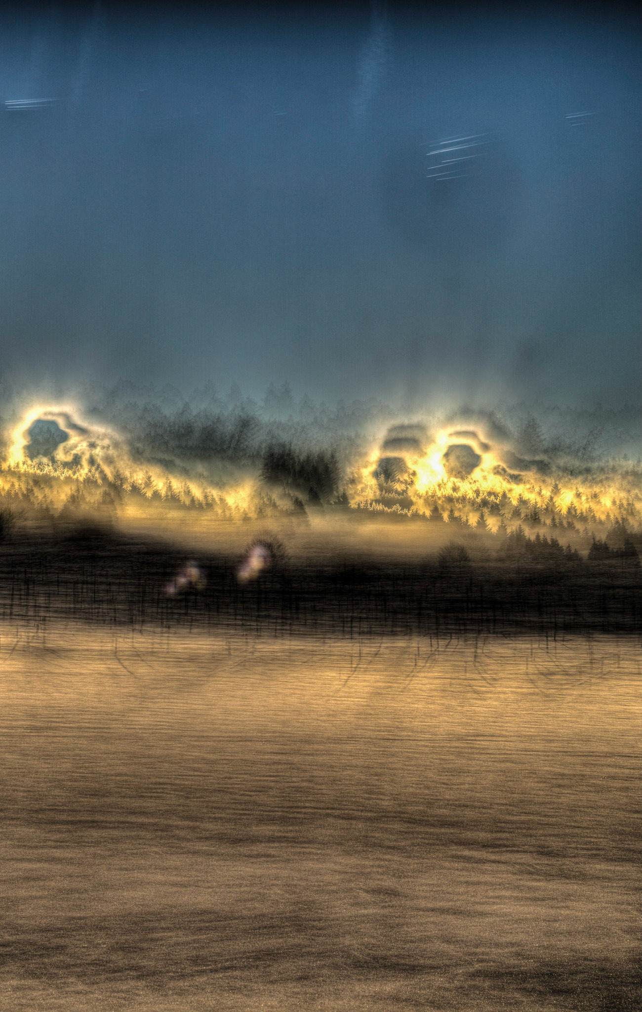 EIn HDR Versuch mit falschen Bildern der mit irgendwie gefällt, aber ich nicht weis was er darstellen soll