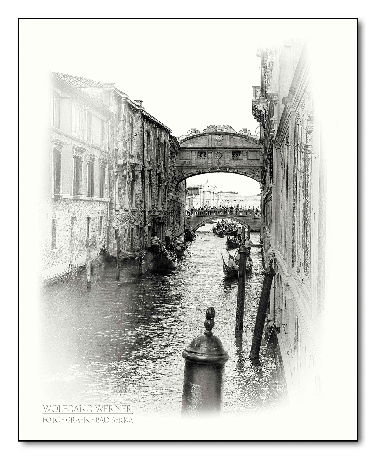 Blick von der Brücke Ponte da Canonia zur Seufzerbrücke Richtung Lagune