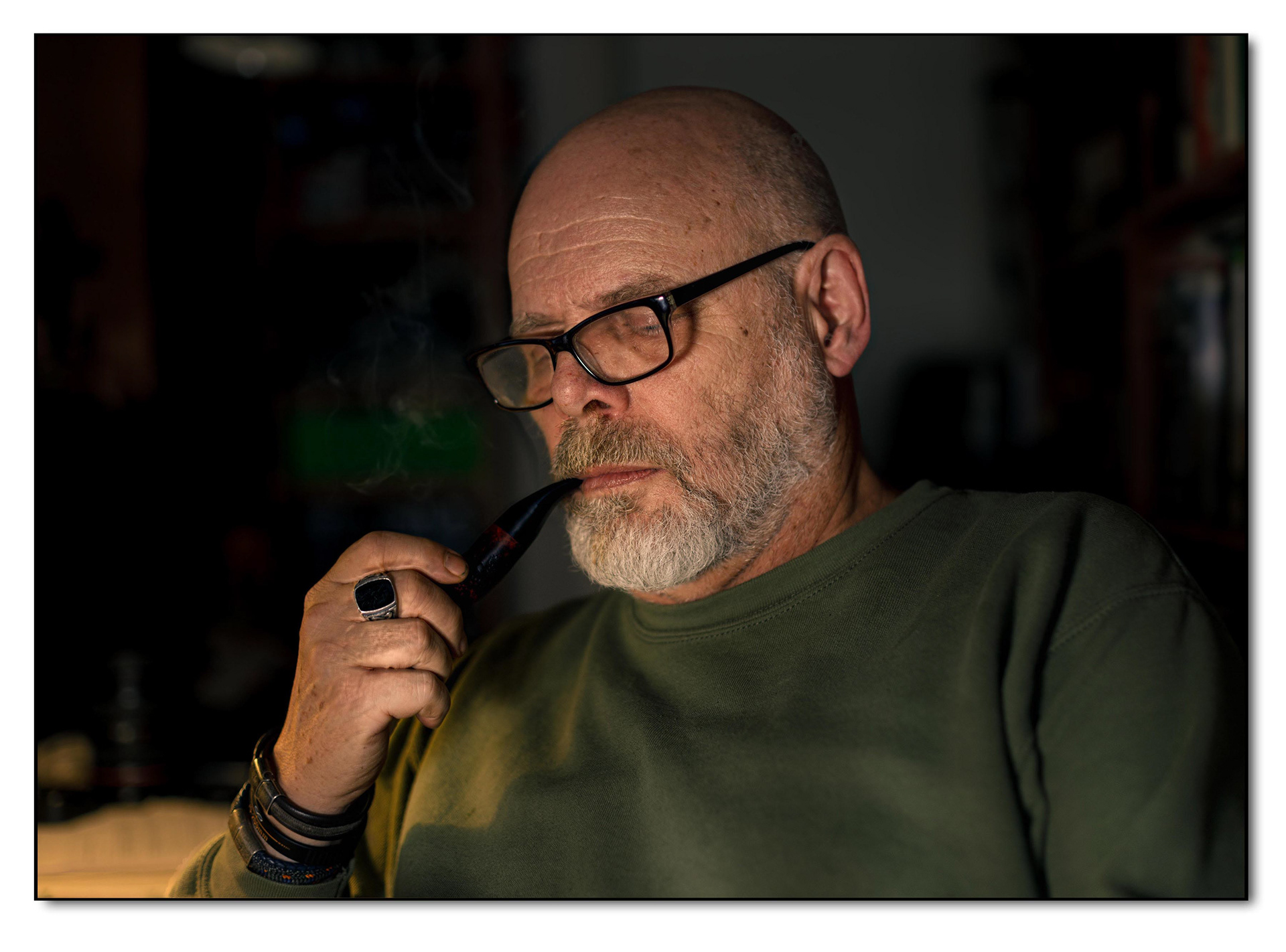 Self with tobaccopipe 13
