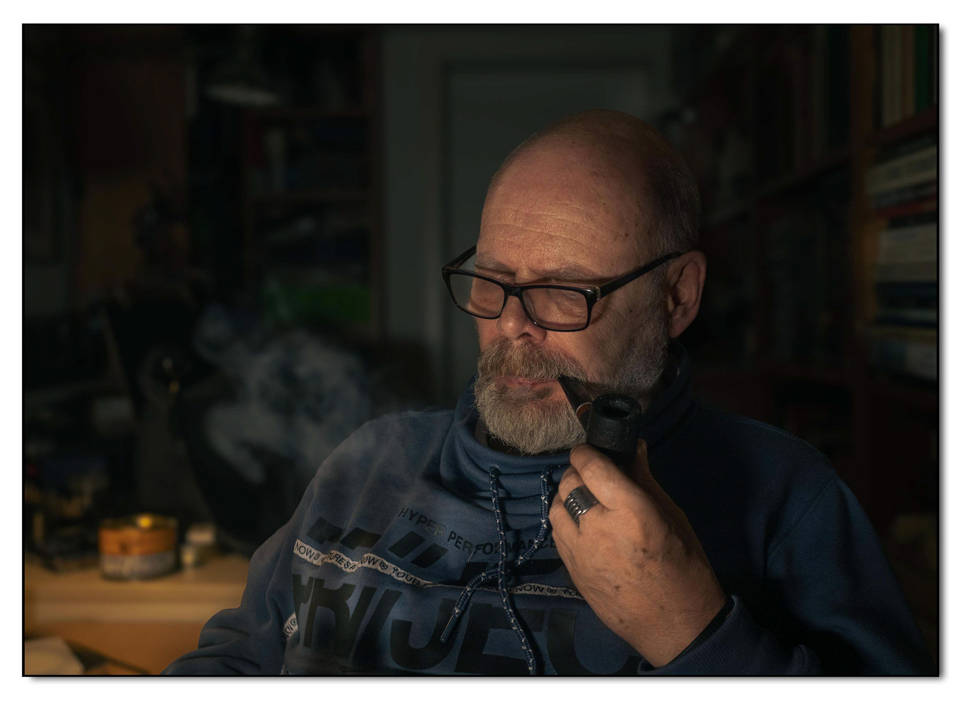 Self with tobaccopipe 11