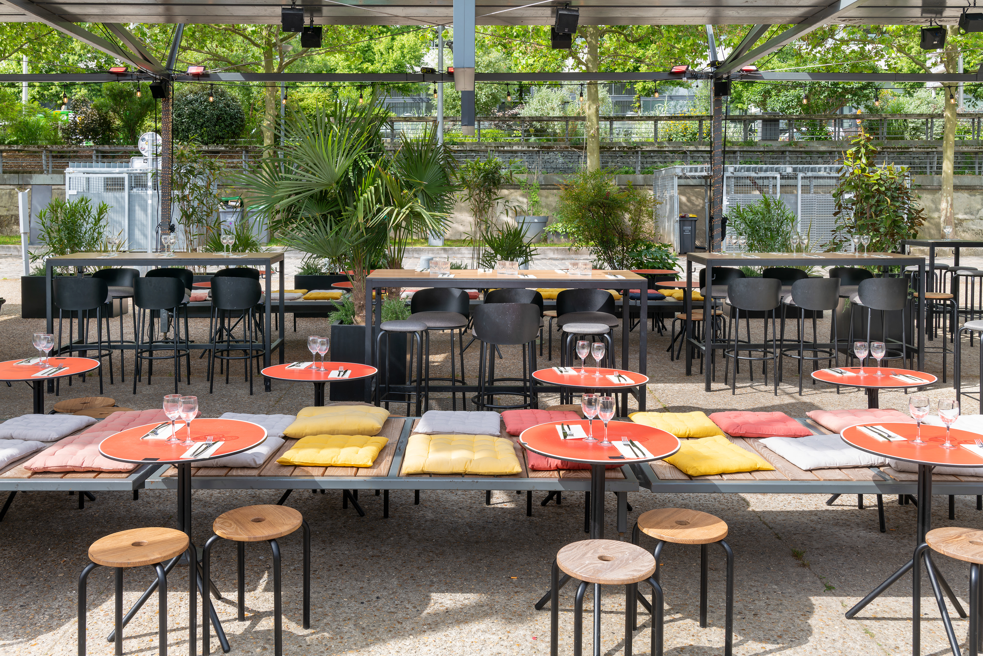 Demi terrasse sur les quais
