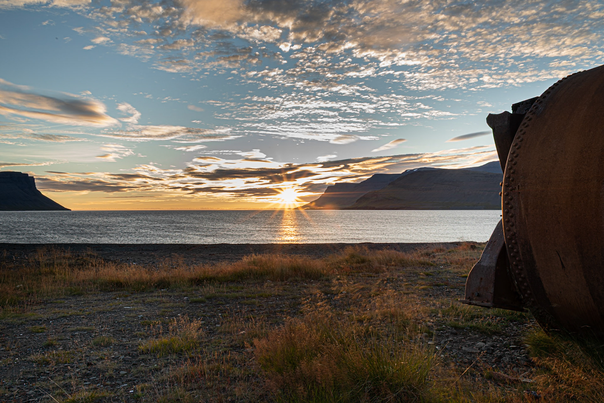 ©SVANA A spectacular sunset at Dýrafjörður.
