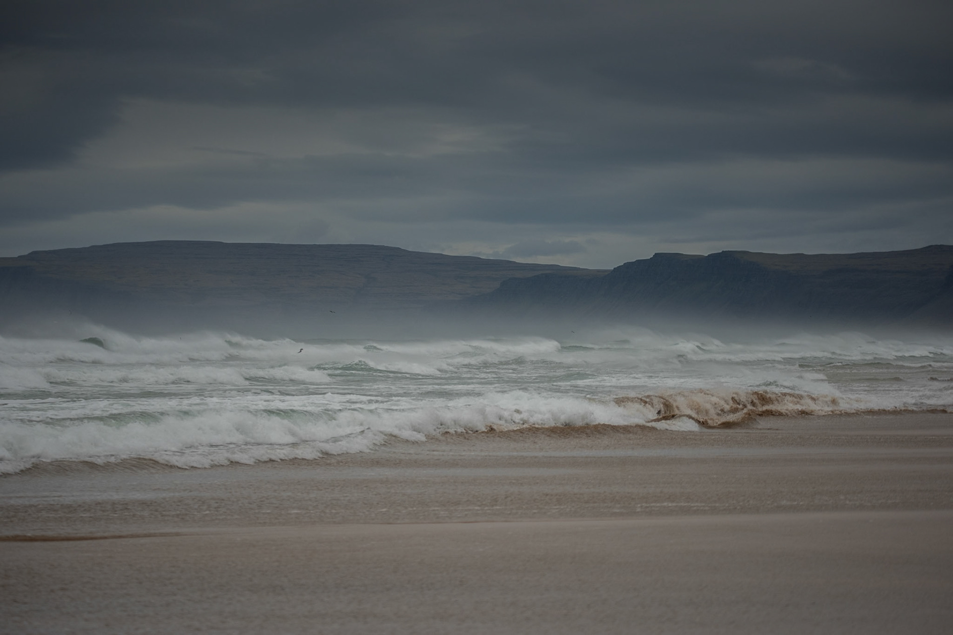 ©SVANA Waves at Rauðisandur West Iceland.