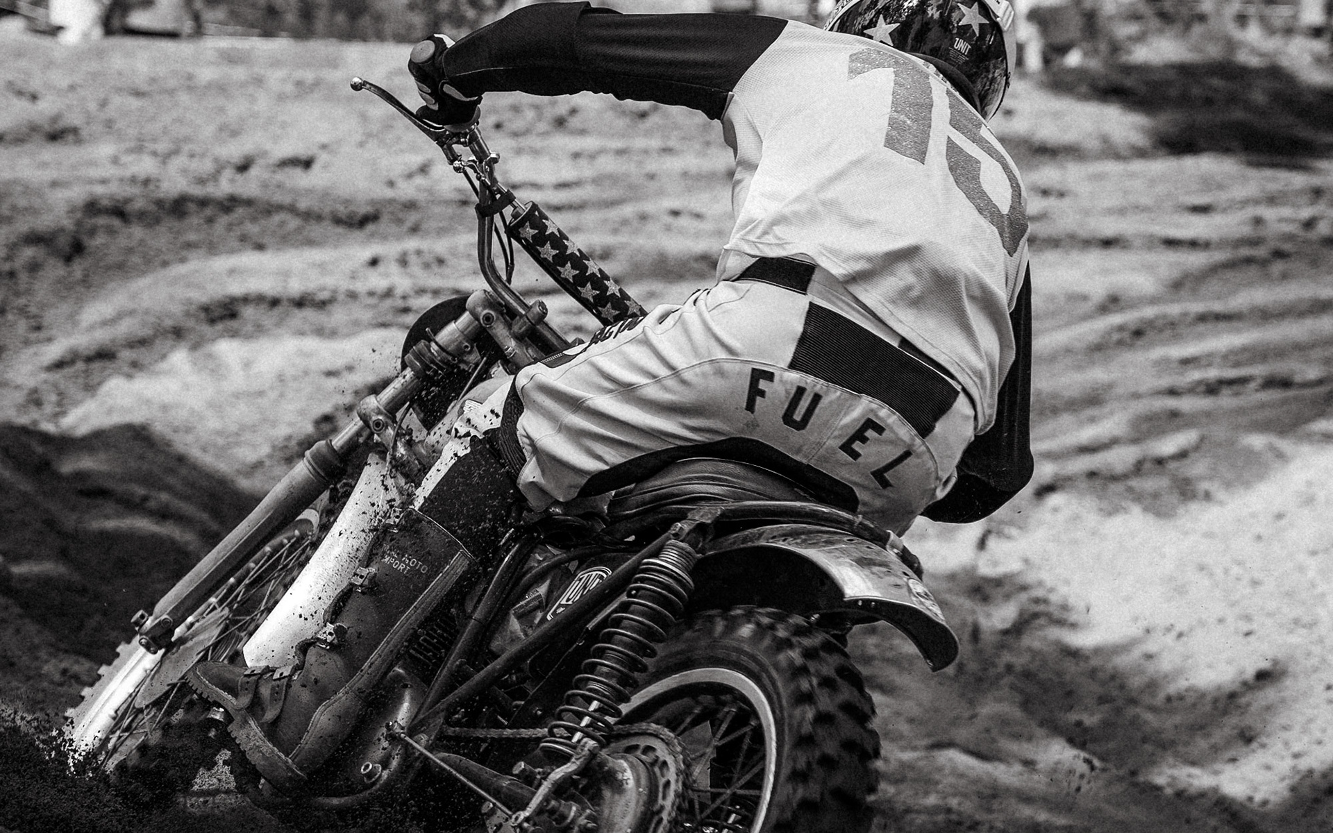 hassmoto - martin hass - moto photography - wheels and waves