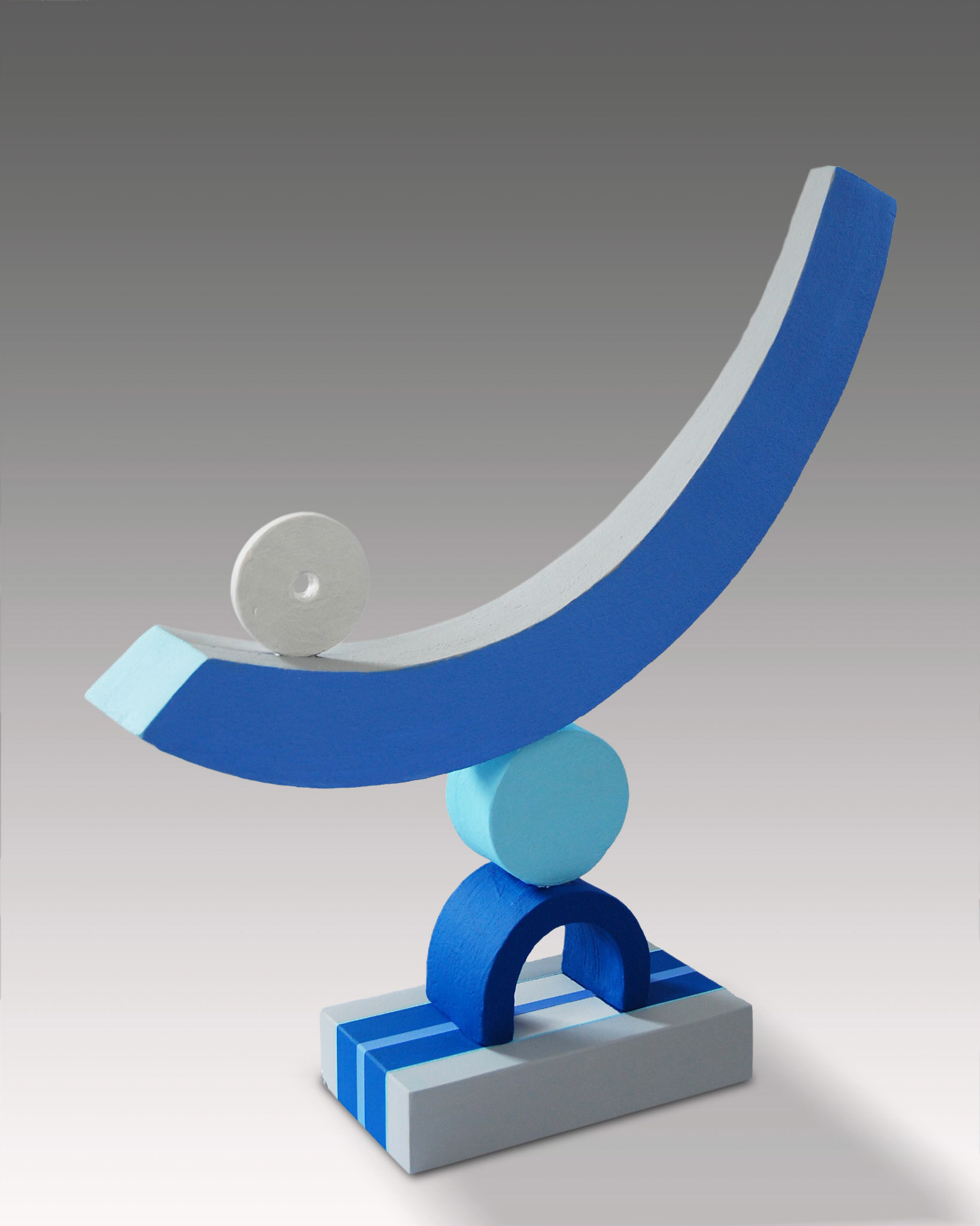 Sweep H46W43D11 cms £750