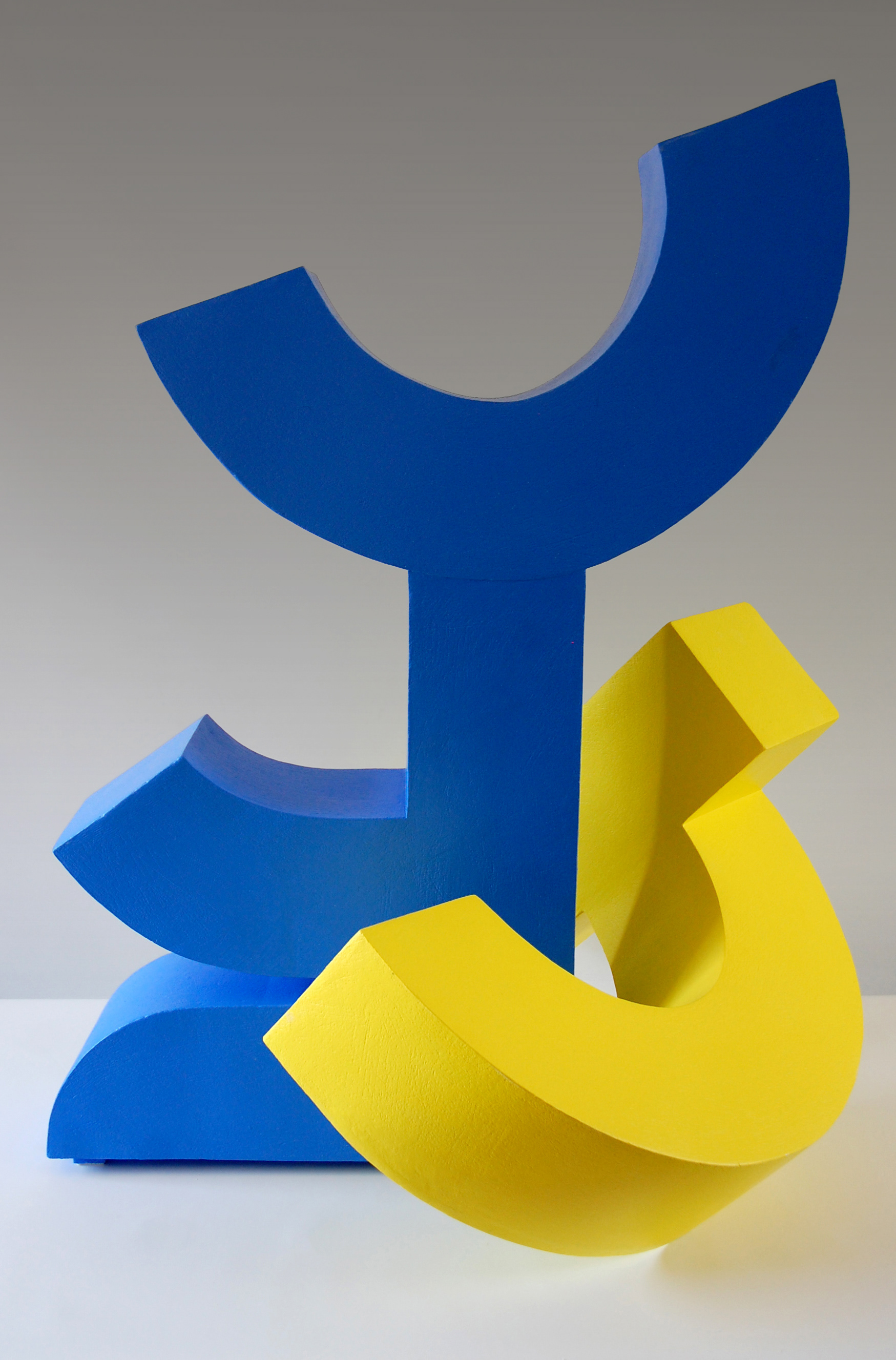 Construction (3) H84W70D62cms £4,950