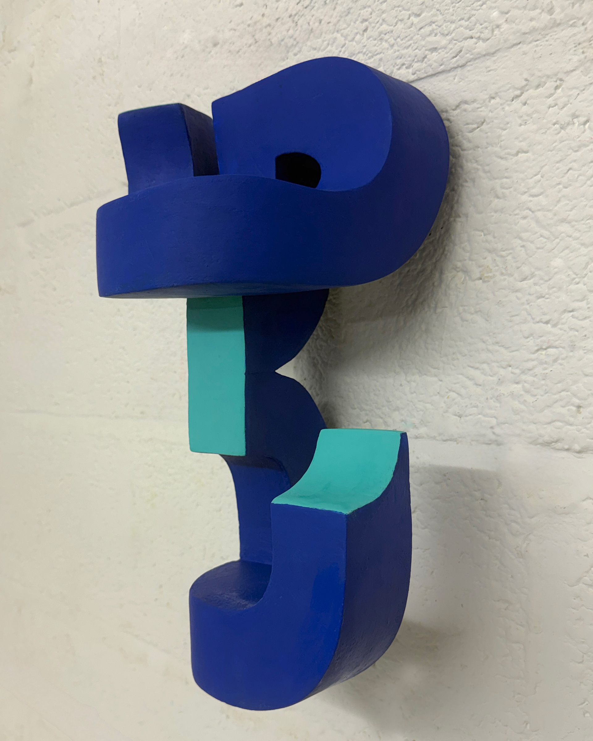 Stack H39W25D18cms £750