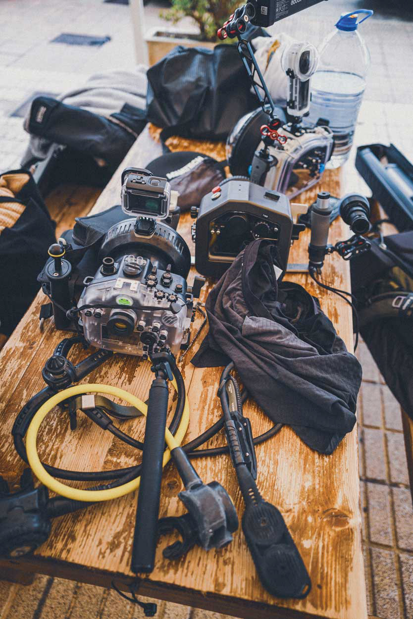 Equipment for underwater film production