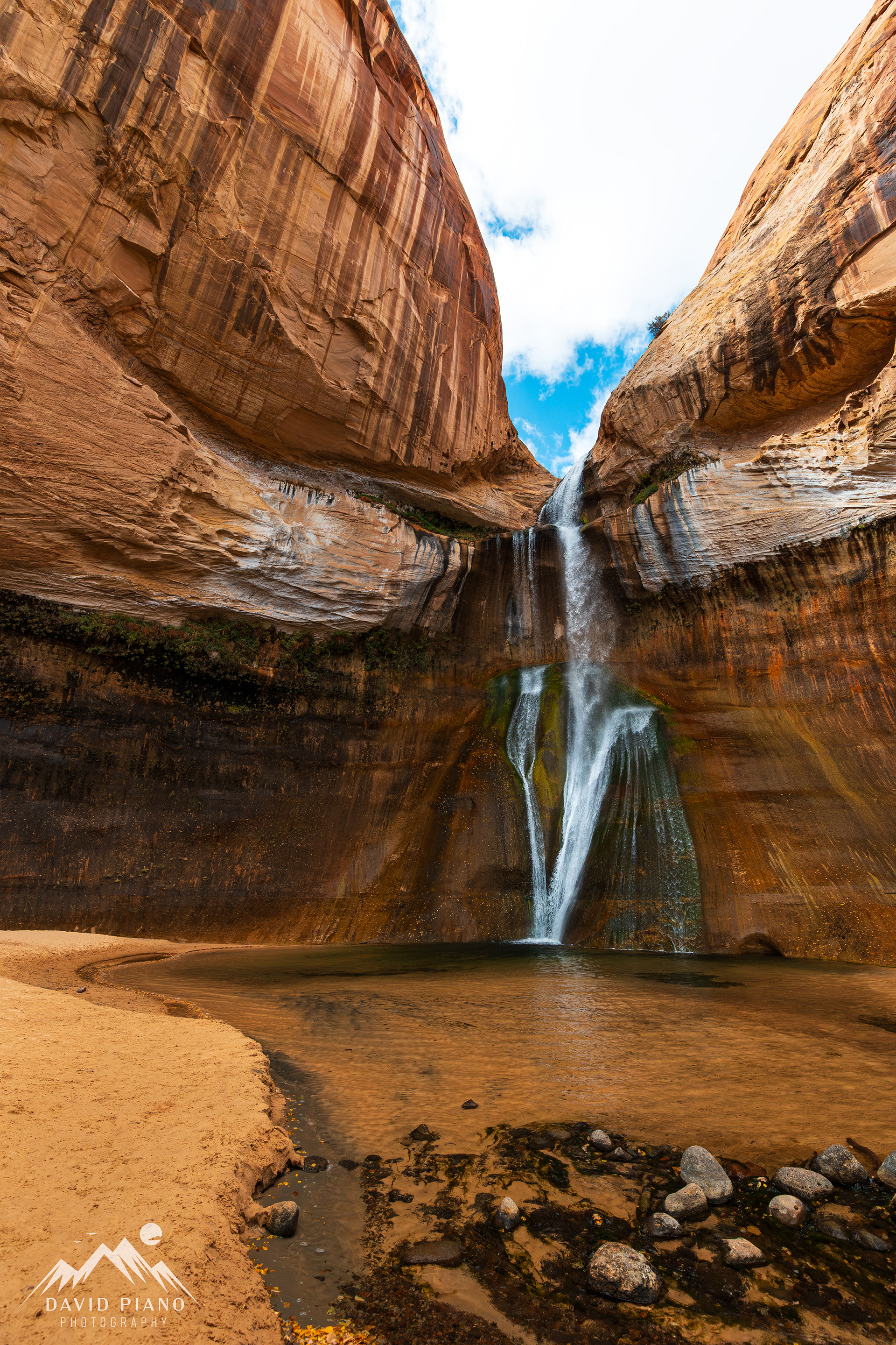 Lower Calf Creek Falls