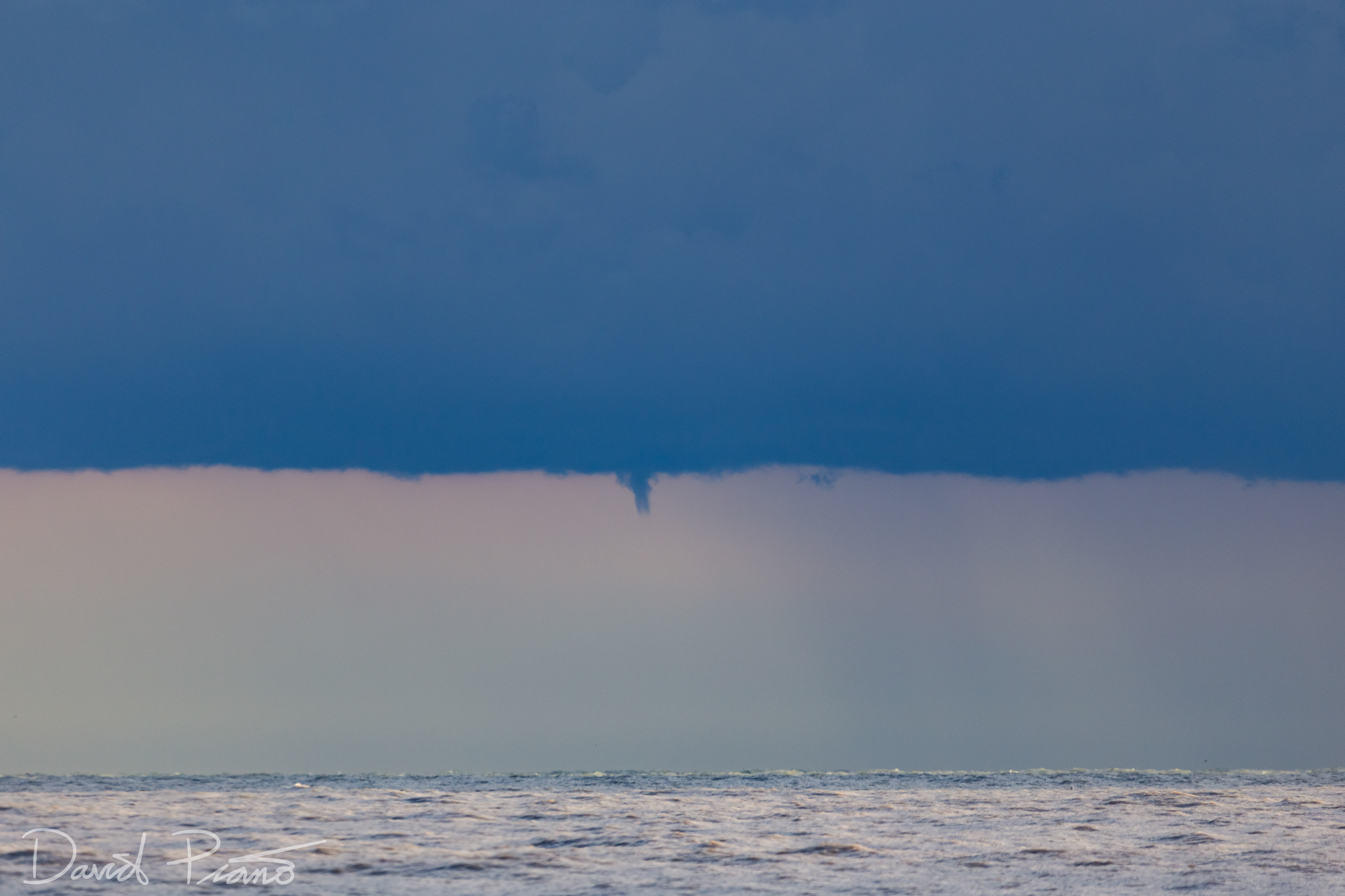 Waterspout funnel over Lake Erie seen from Port Bruce - 10/01/2020