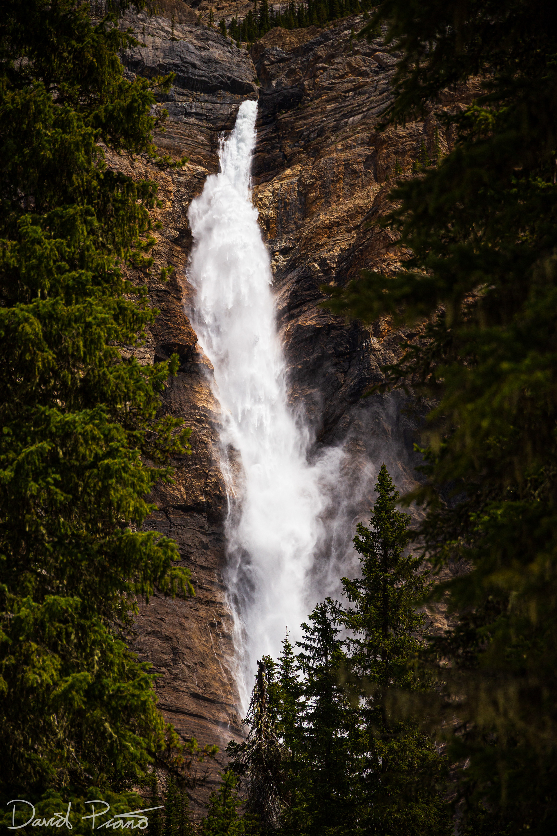 Takakkaw Falls close-up - Yoho National Park