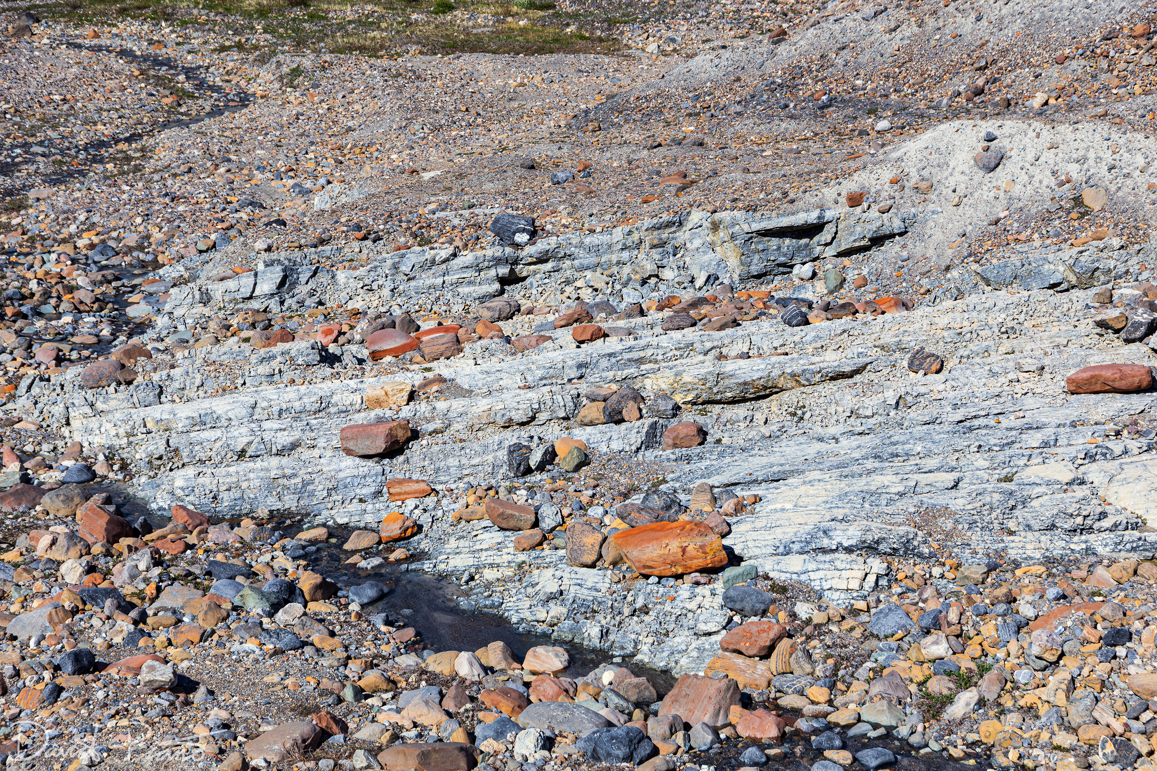 Glacial stones at the Columbia Icefields
