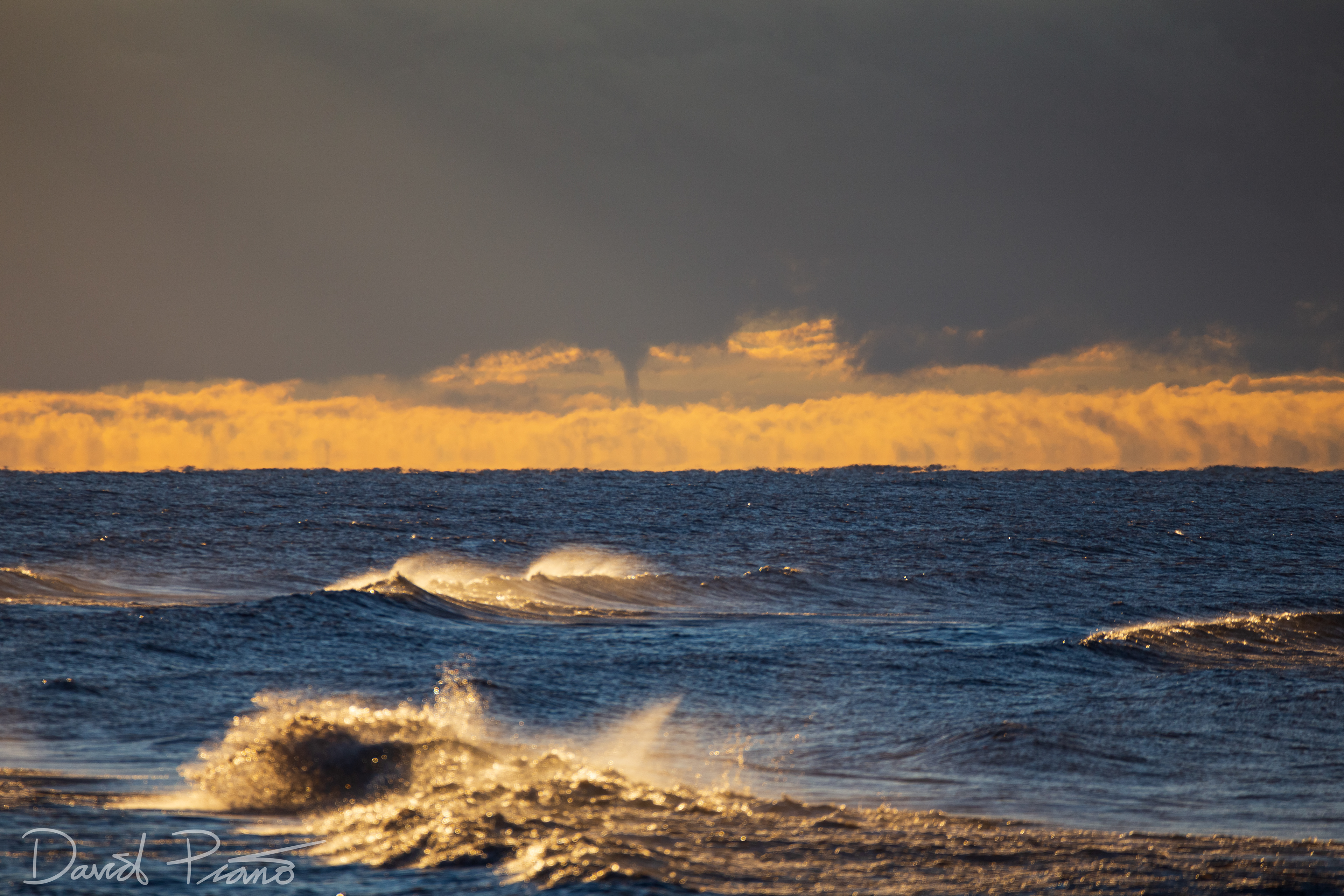 Sunrise waterspout over Lake Erie seen from Long Point - 10/01/2020
