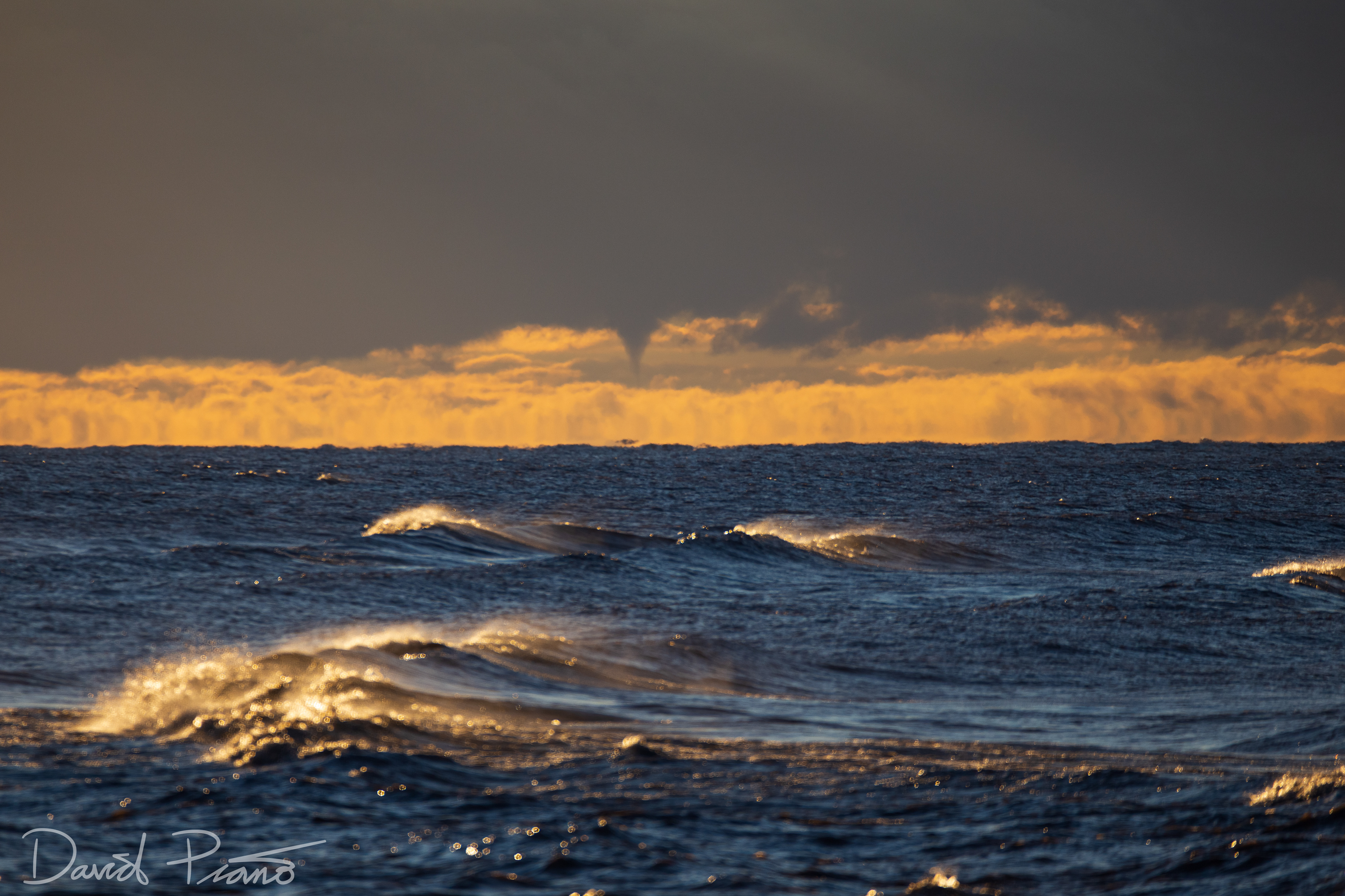 Sunrise waterspout over Lake Erie seen from Long Point - 10/01/2020