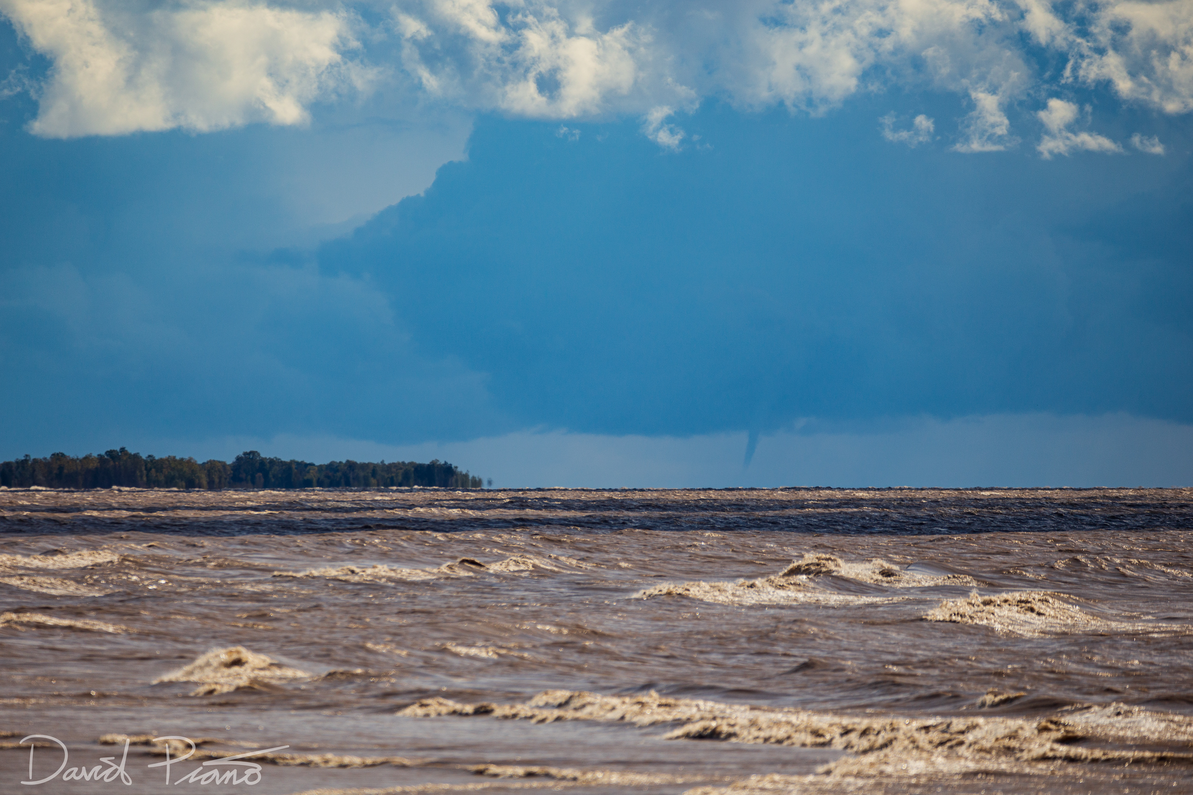 Waterspout over Lake Erie seen from Long Point - 10/01/2020