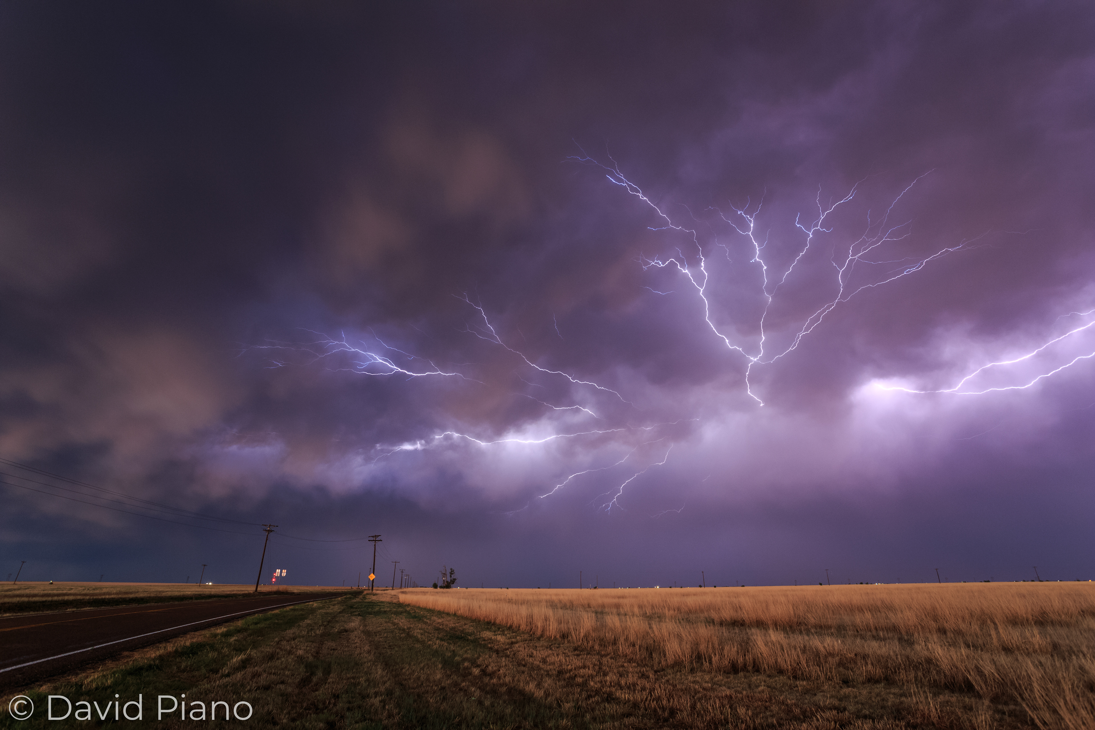 Anvil crawler near Tulia, TX - 