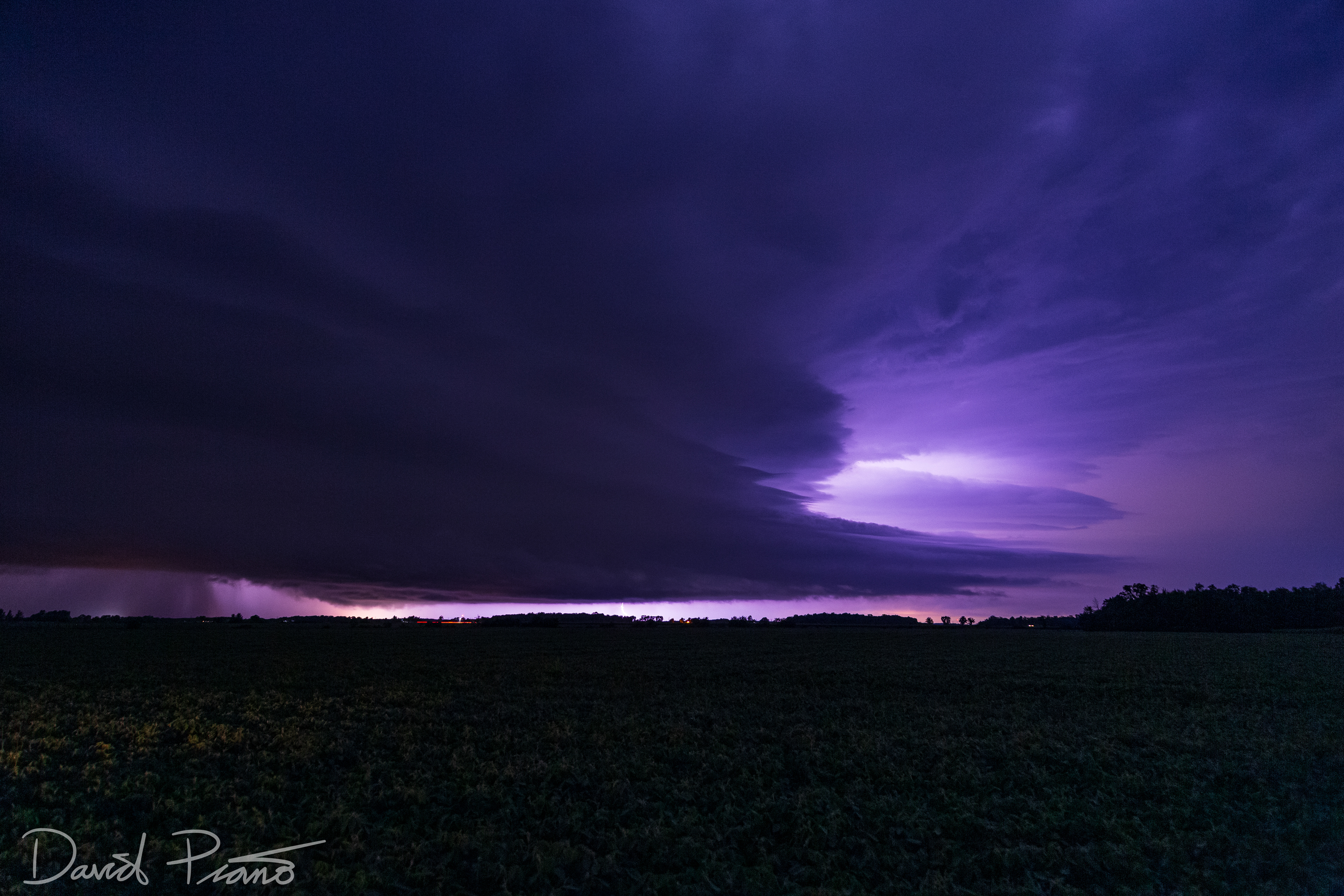 Outflow-dominant nocturnal supercell near Wilkesport in Lambton County