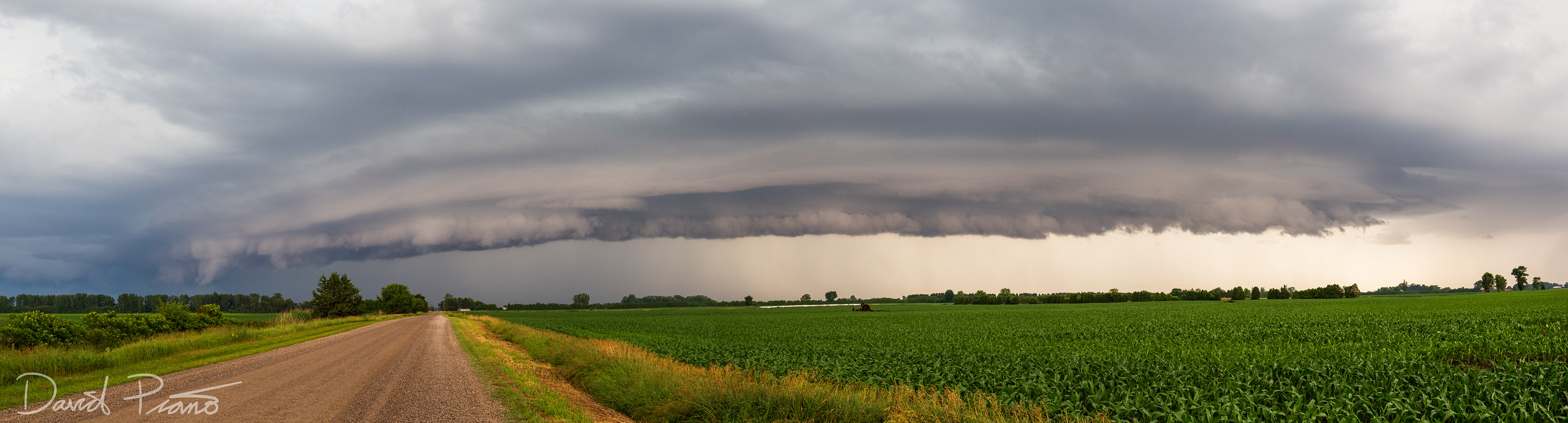 A photogenic shelf cloud approaches Kent Bridge, ON - 07/02/2019