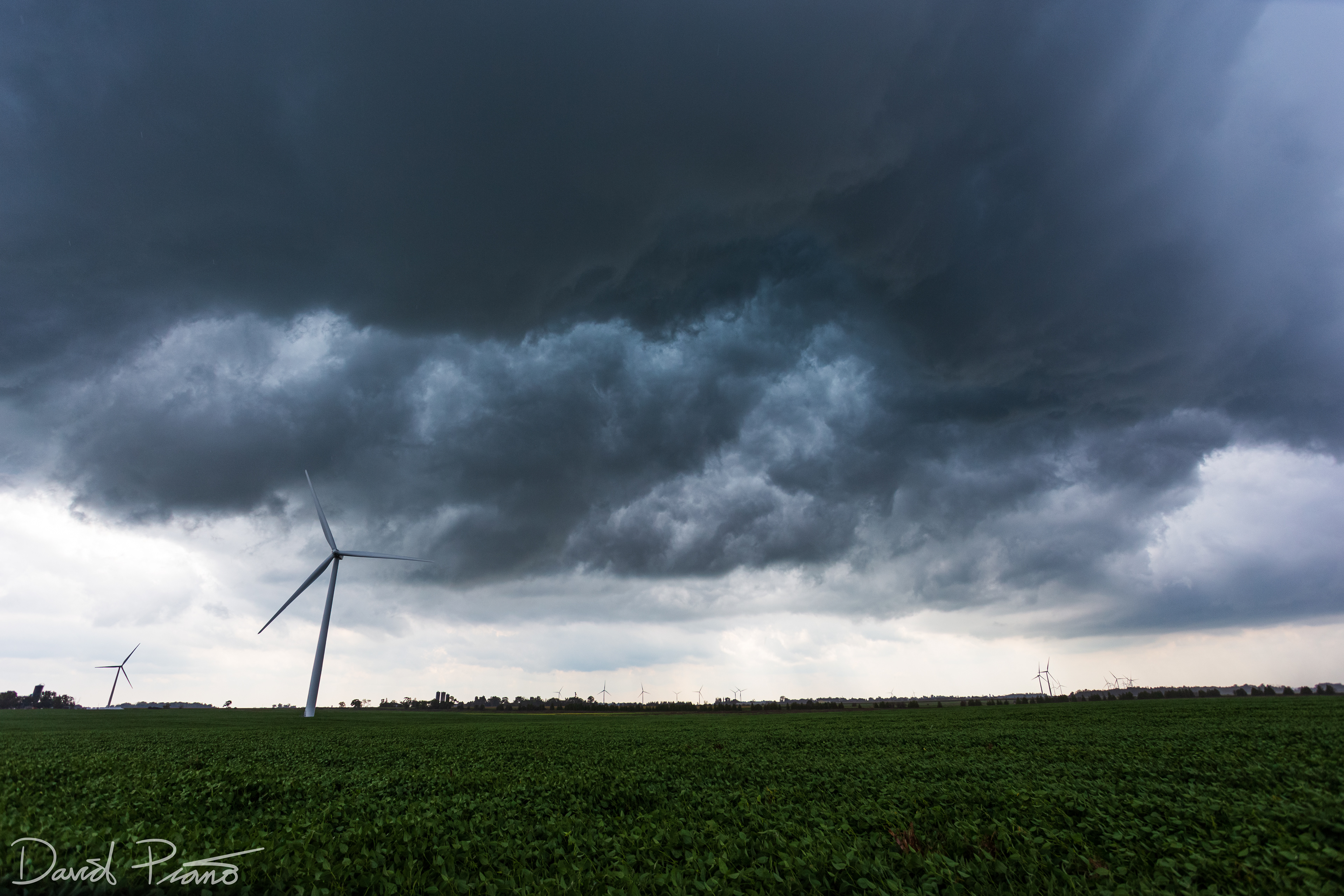 Lake-breeze thunderstorm near Strathroy