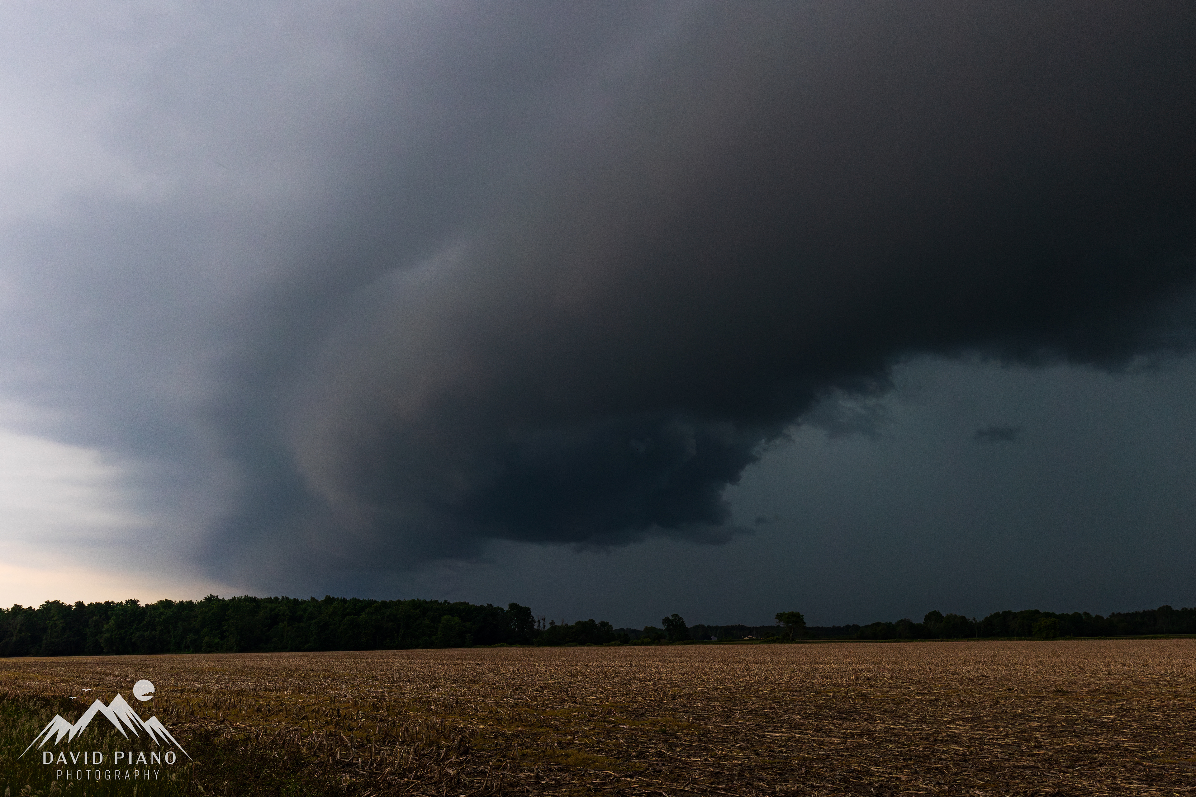Squall line near Scotland, ON (Brant County) on June 5th
