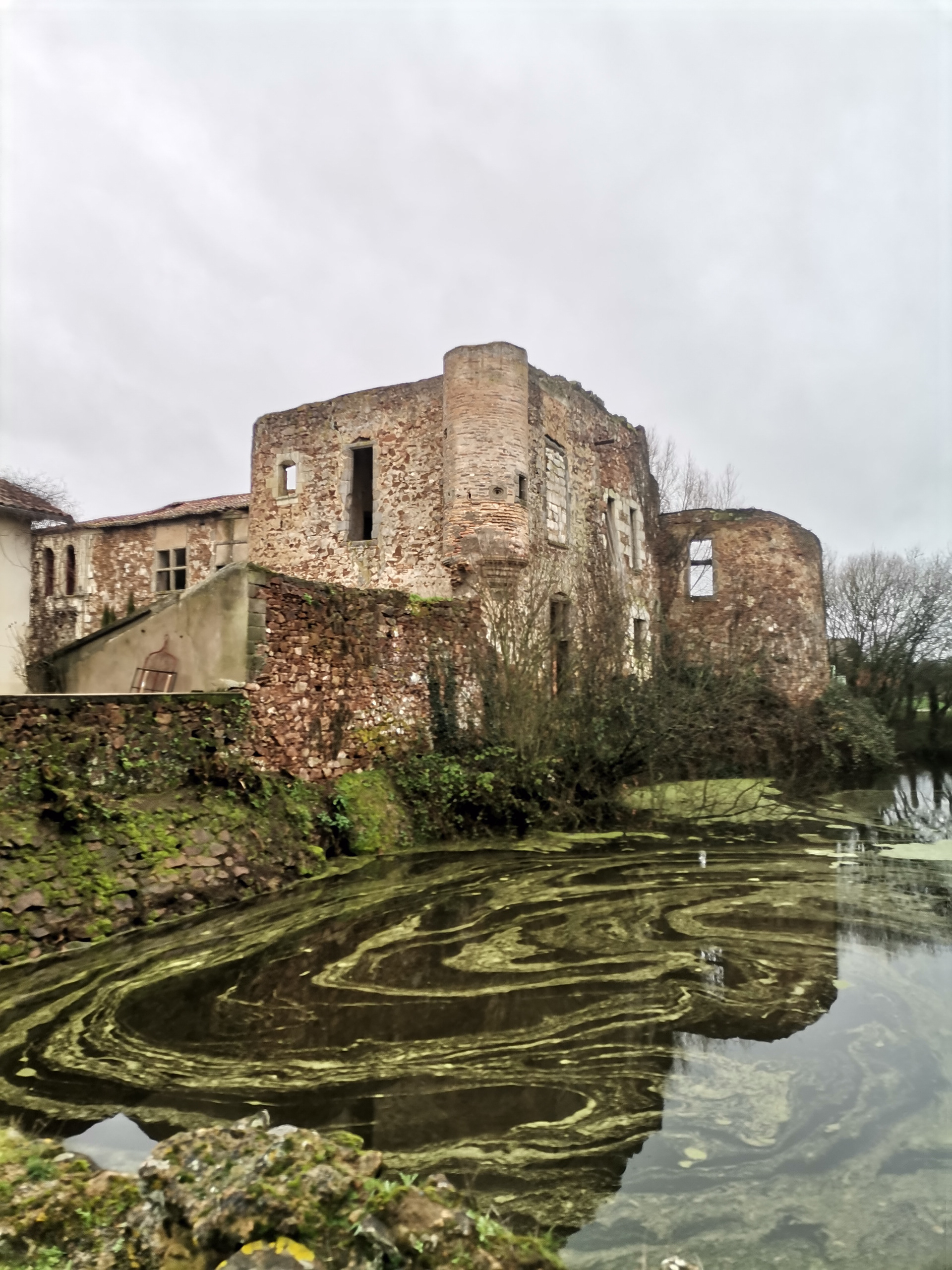 Chateau La Touche
