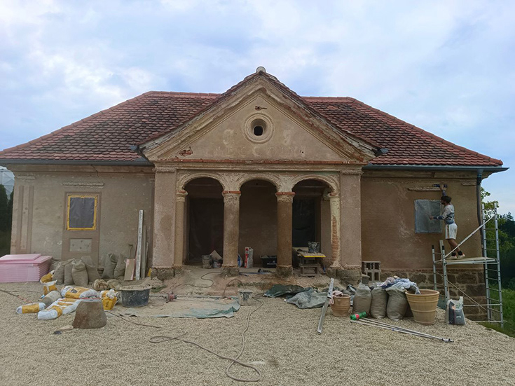 Gloriette Steiermark, Restaurationsprozess Arkaden und Mauerwerk