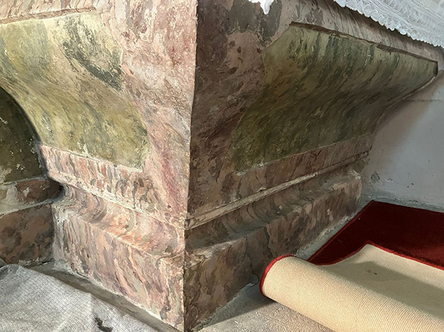 Restaurierte Ecke Kirche Obermarkersdorf