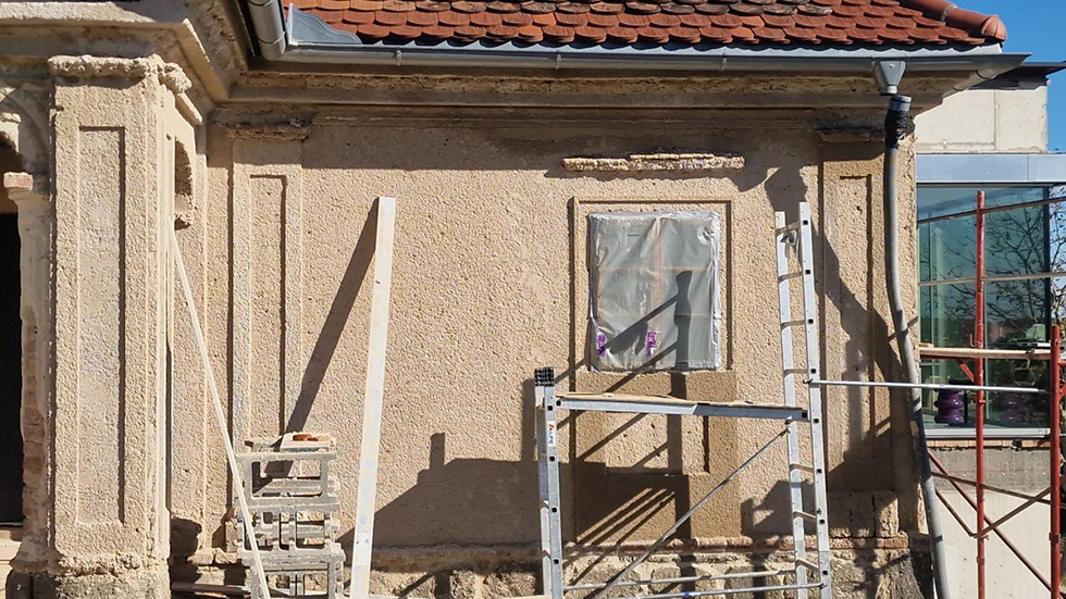 Restaurationsprozess Grobputz Südwest Seite rechts