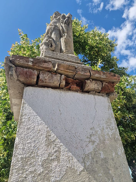 Schadensbild Heiliger Rochus und Portalpfeiler, Schadensbild Vase, 1030 Wien