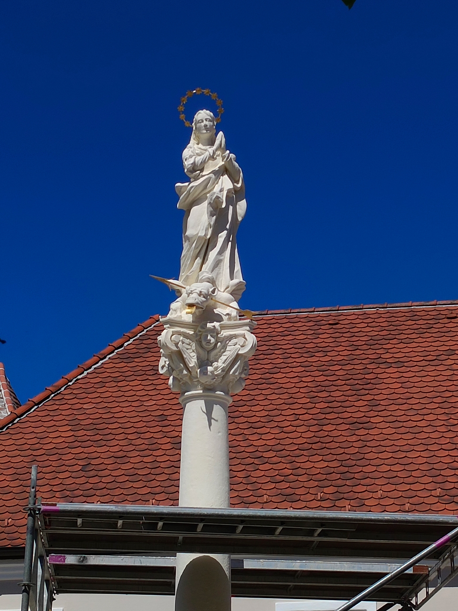 2024 Mariensäule Schrattenthal nach der Restaurierung Maria