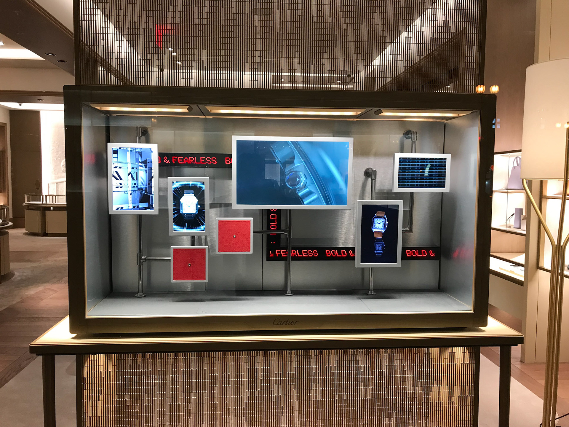 Scrolling Text & Video Wall to commemorate legendary aviator Alberto Santos-Dumont - Cartier SF, 2018