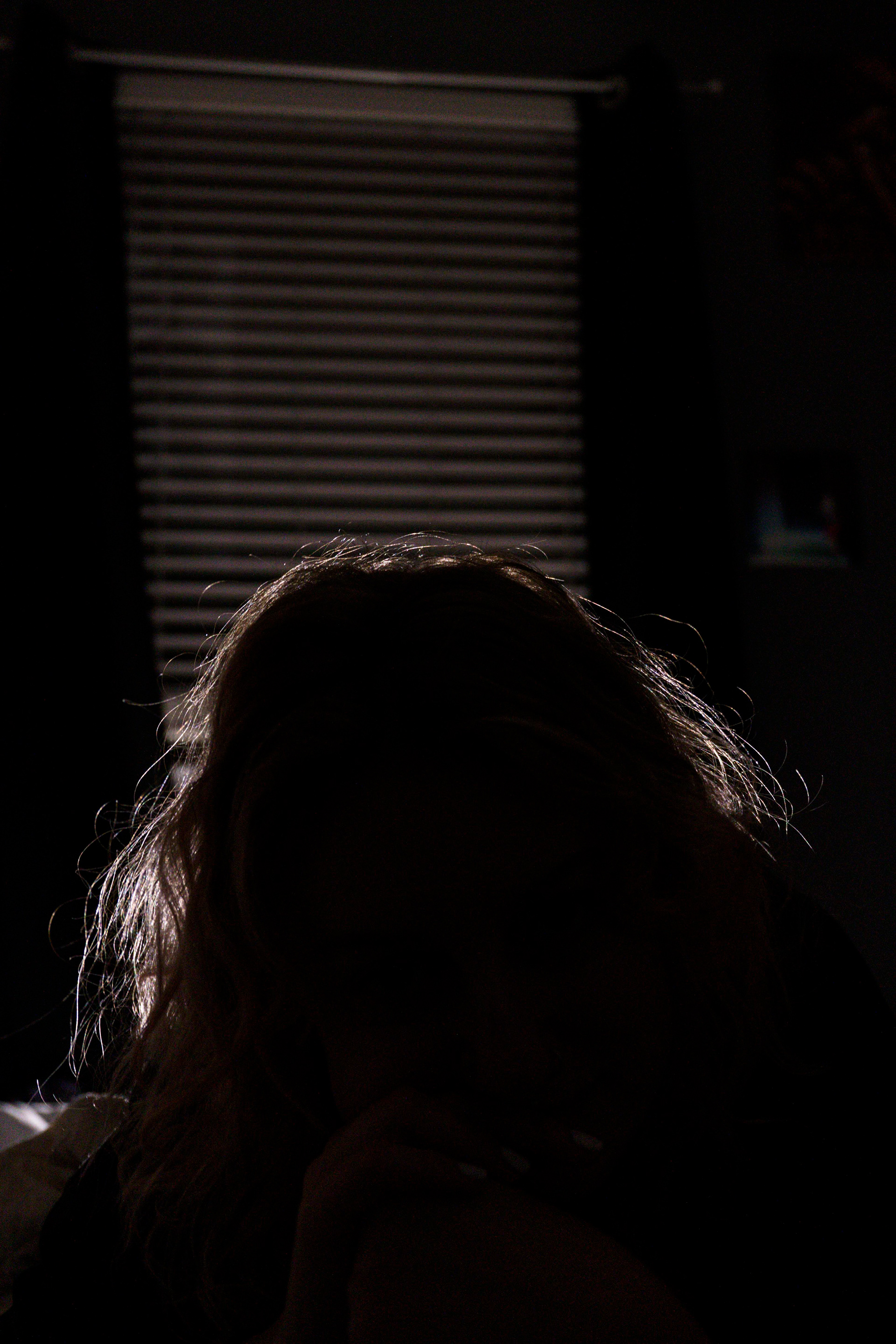 the girl in my bed for a week, 2026